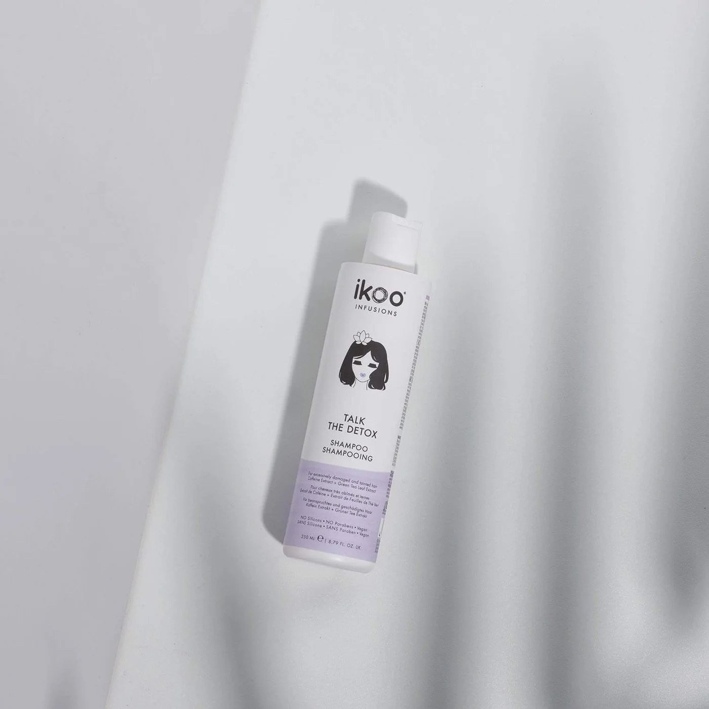 ikoo_talk-the-detox_shampoo_02 2.jpeg