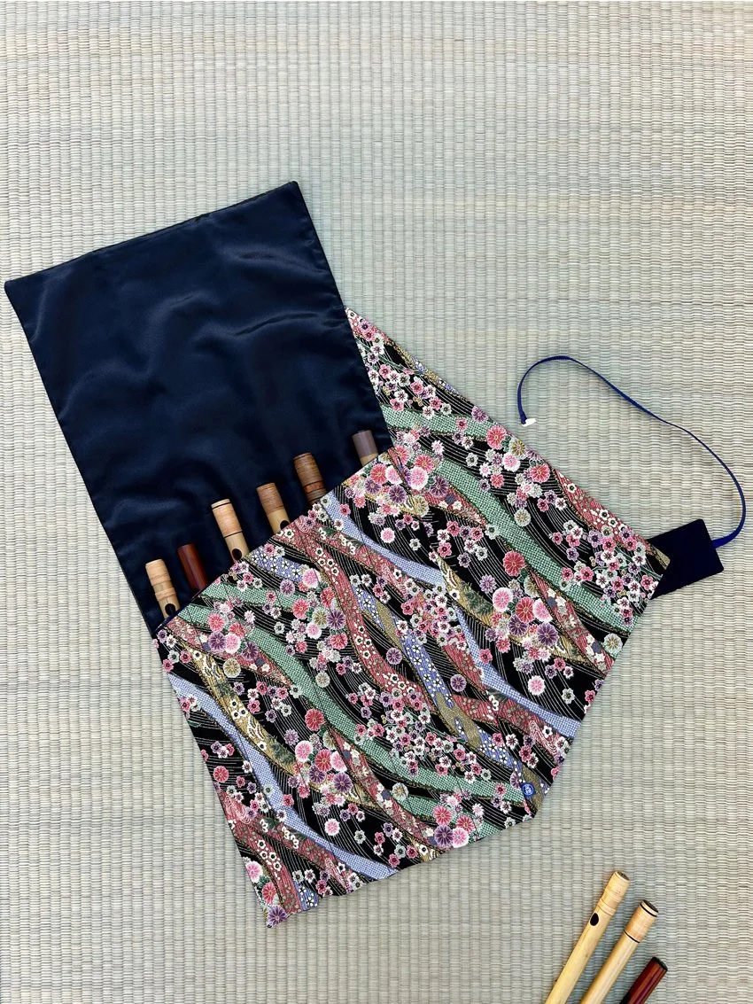 Yuzen Kimono- 縦.jpg