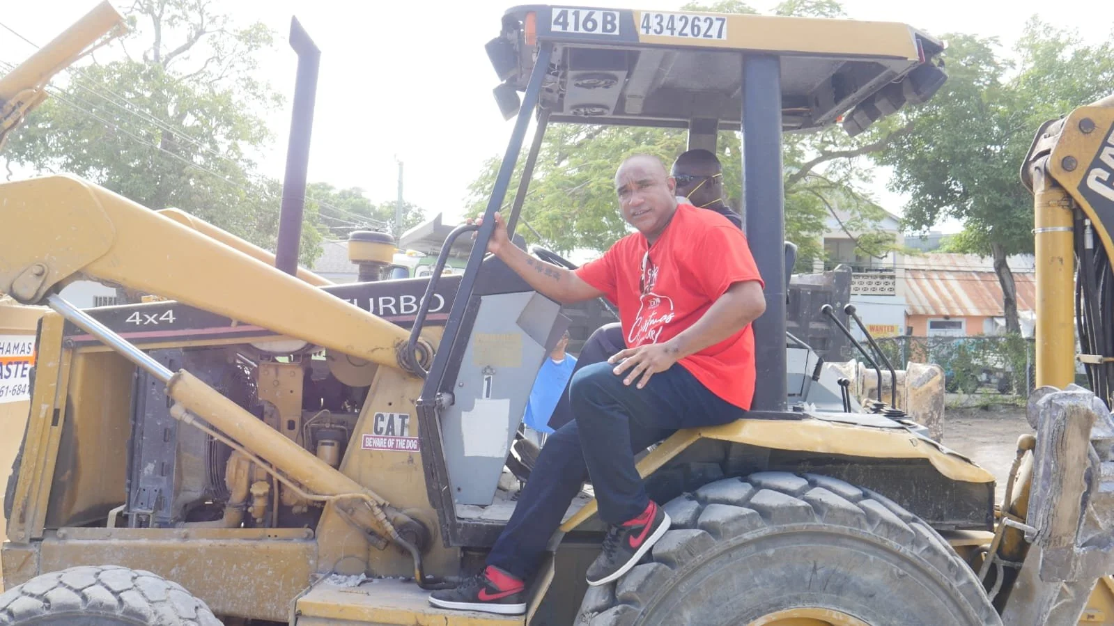 WhatsApp Image 2023-11-28 at 15.41.29 (6).jpeg