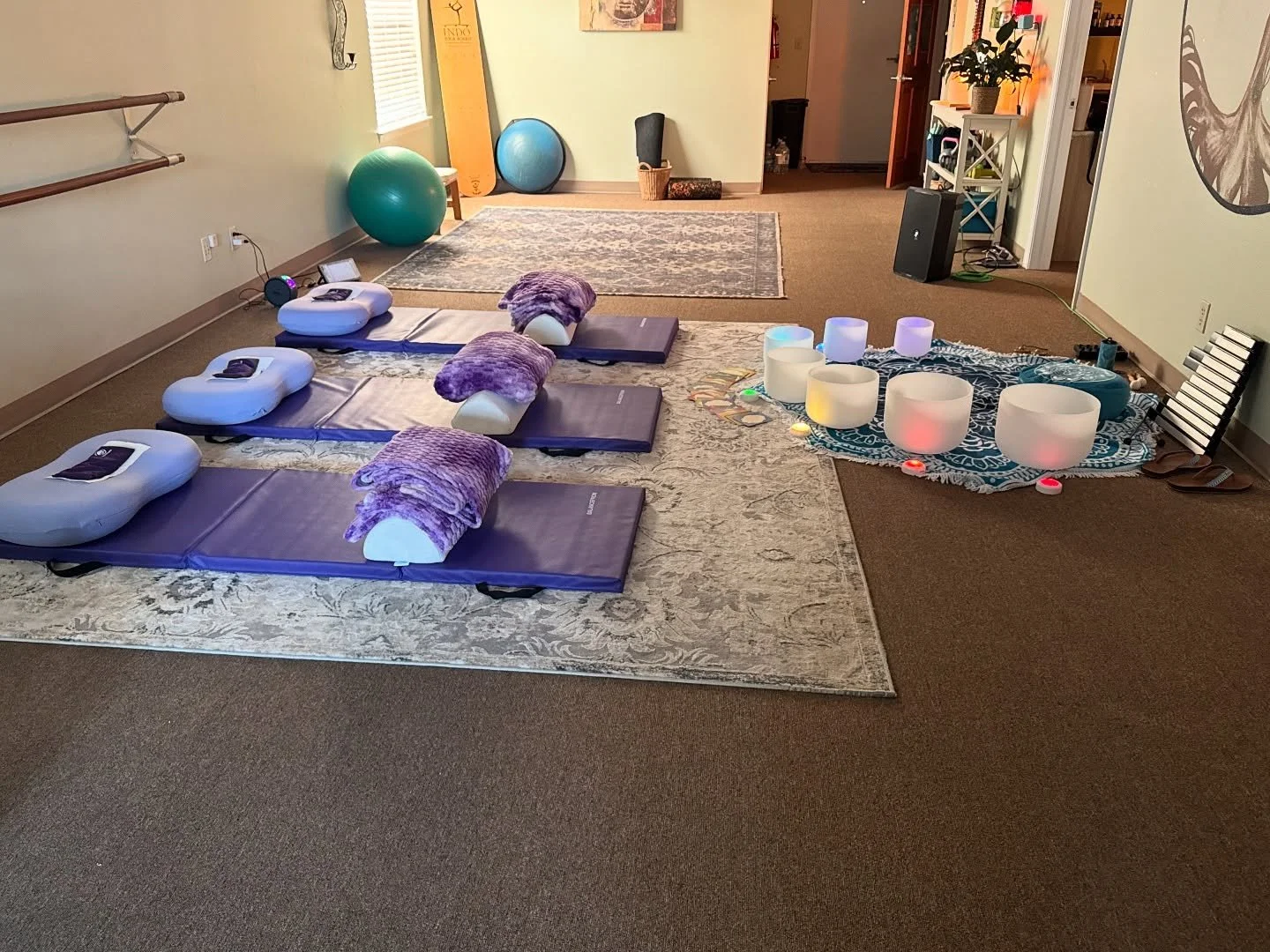 ✨ Sound Baths at Suncoast Healing Center ✨

Step into a sanctuary of stillness and sound at the Suncoast Healing Center in Tarpon Springs, FL. Our immersive sound bath experience is designed to help you release stress, balance your energy, and restor