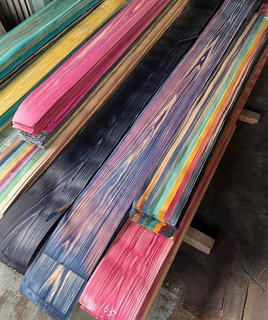 Veneer Cabinetry in Interiors: Towards an Undefined Direction