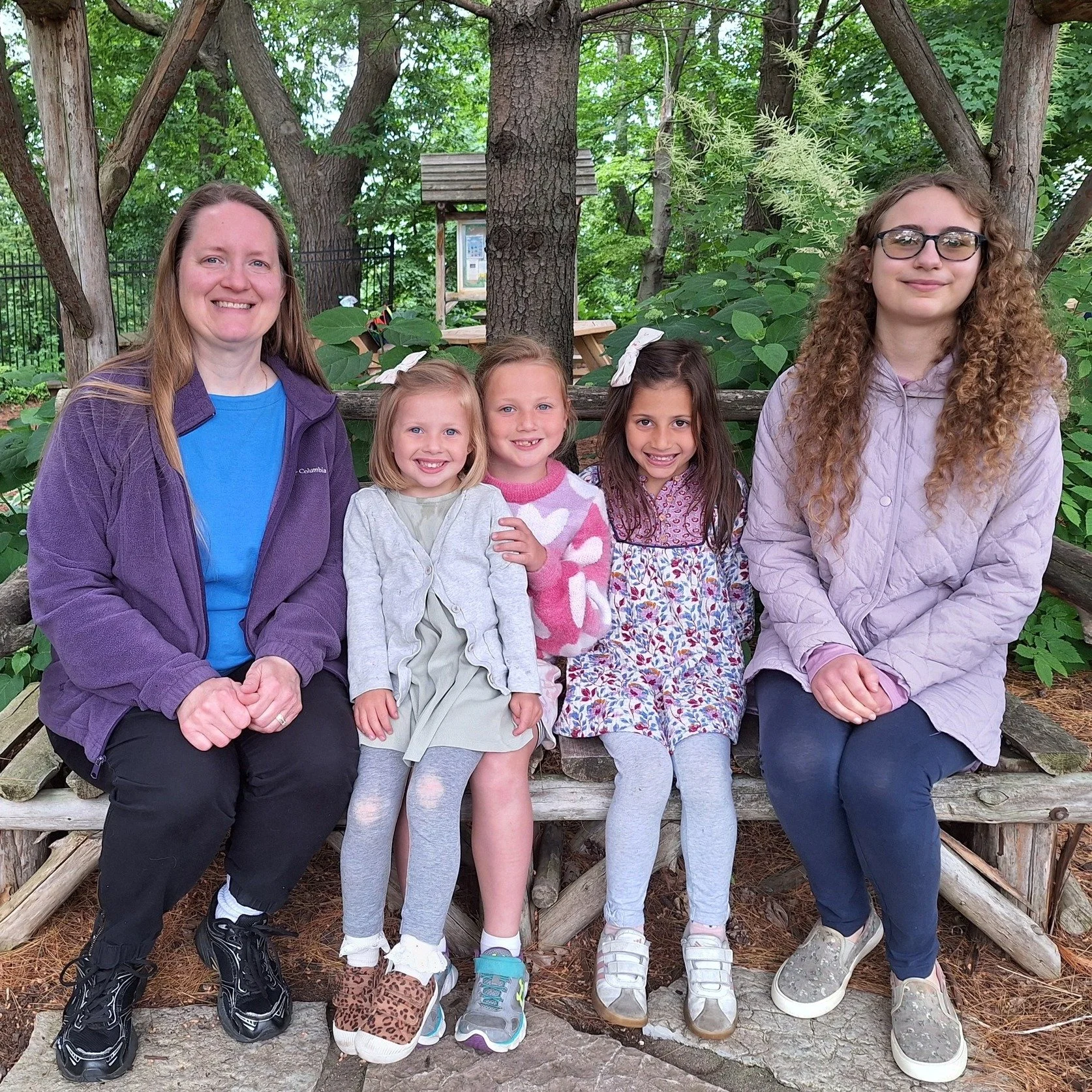 Mrs. Wagner and her daughter had a wonderful time joining students at Bookworm Gardens for our Shake Out teacher-student experience! It was a day full of smiles, stories, and special memories shared among nature and books.