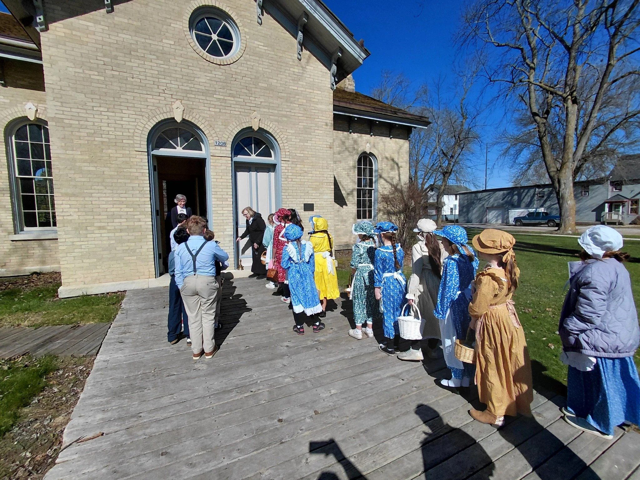 Our 4th graders stepped back in time this past week and went on a field trip to the Heritage House! Students got to explore history hands-on, and make unforgettable memories! Thank you Heritage School for having us!