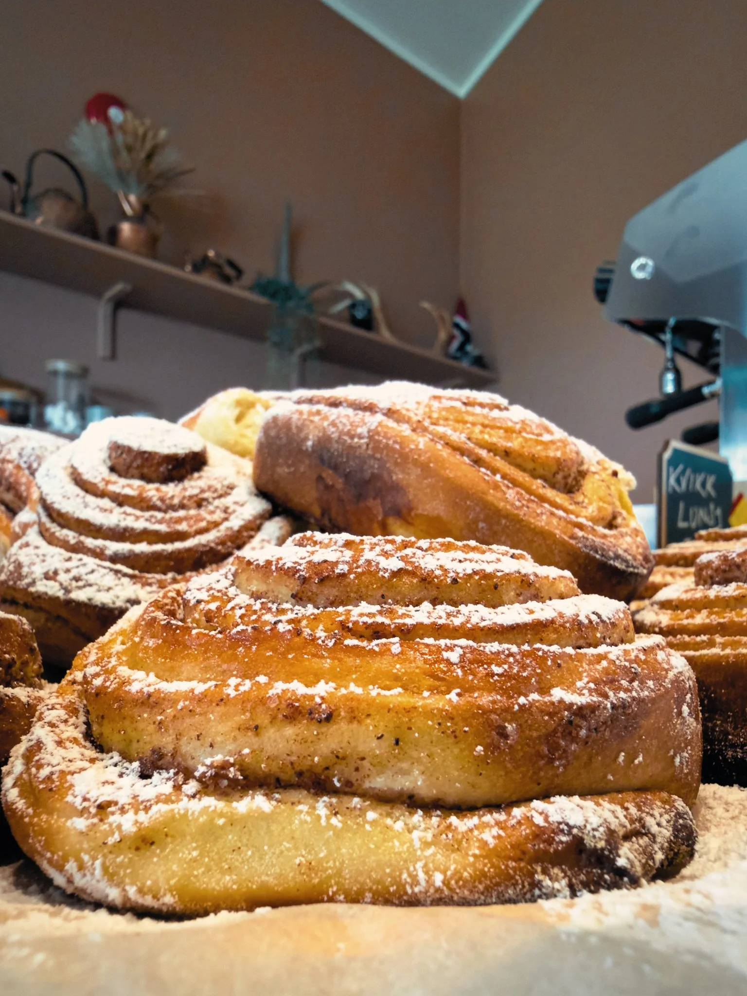 The Ultimate Cinnamon Bun Tour of Lofoten