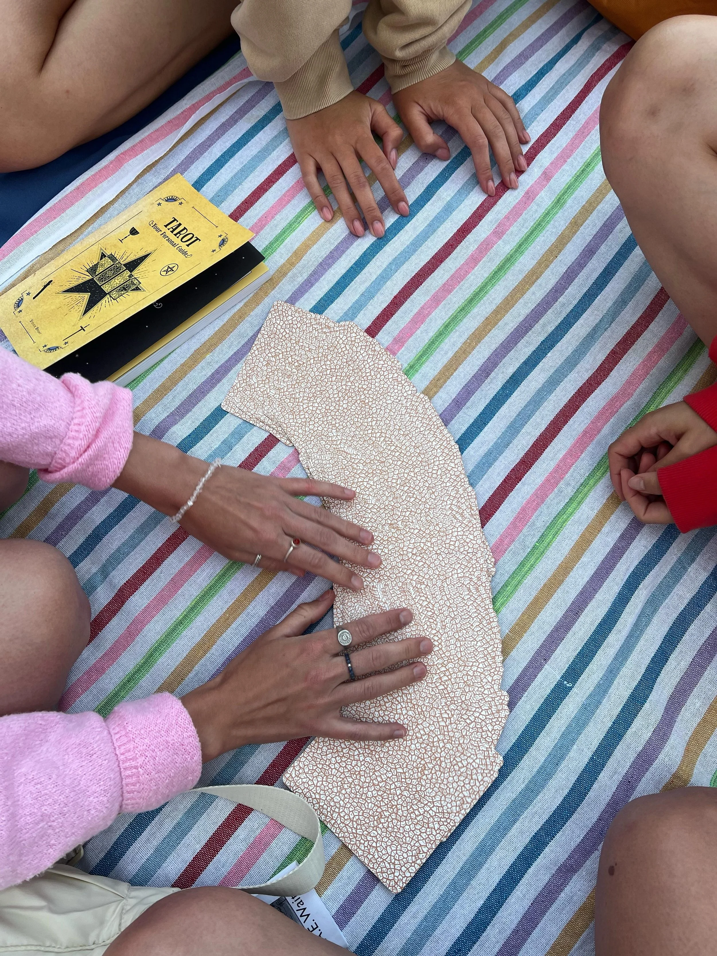 How to romanticize June this week:

June 1: Make a &ldquo;gratitude jar,&rdquo; fill it with notes as the season goes on, then read it come fall

June 2: Pull an oracle or tarot card as a guide for the season

June 3: Rewatch a summer-themed movie fr
