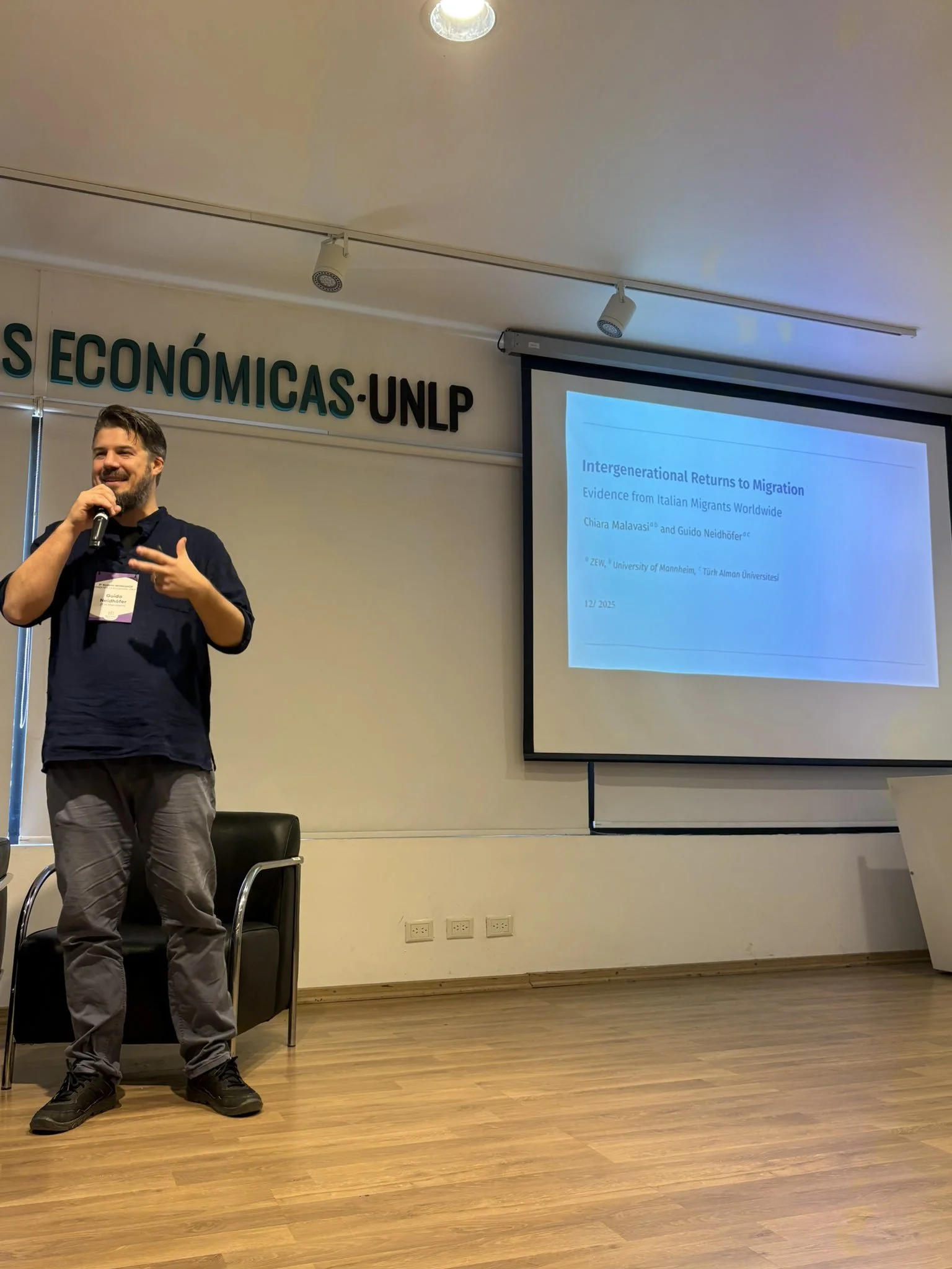 G8jl3fbWwAAWmjn.jfif