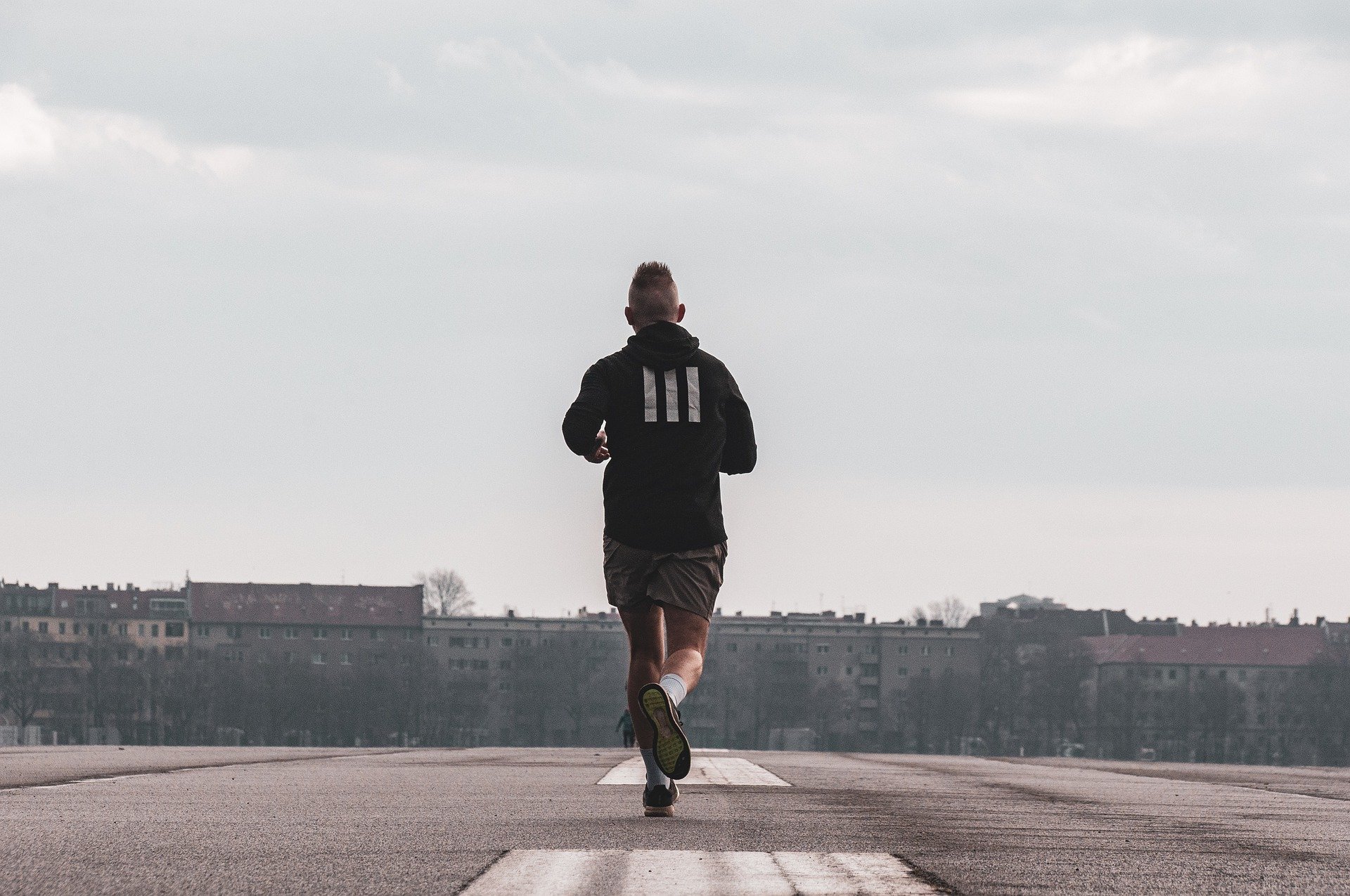 runner-7876675_1920.jpg