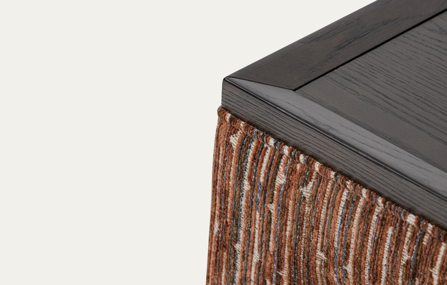 Continental-Table-Geo-Product-Page-Image-05.jpg
