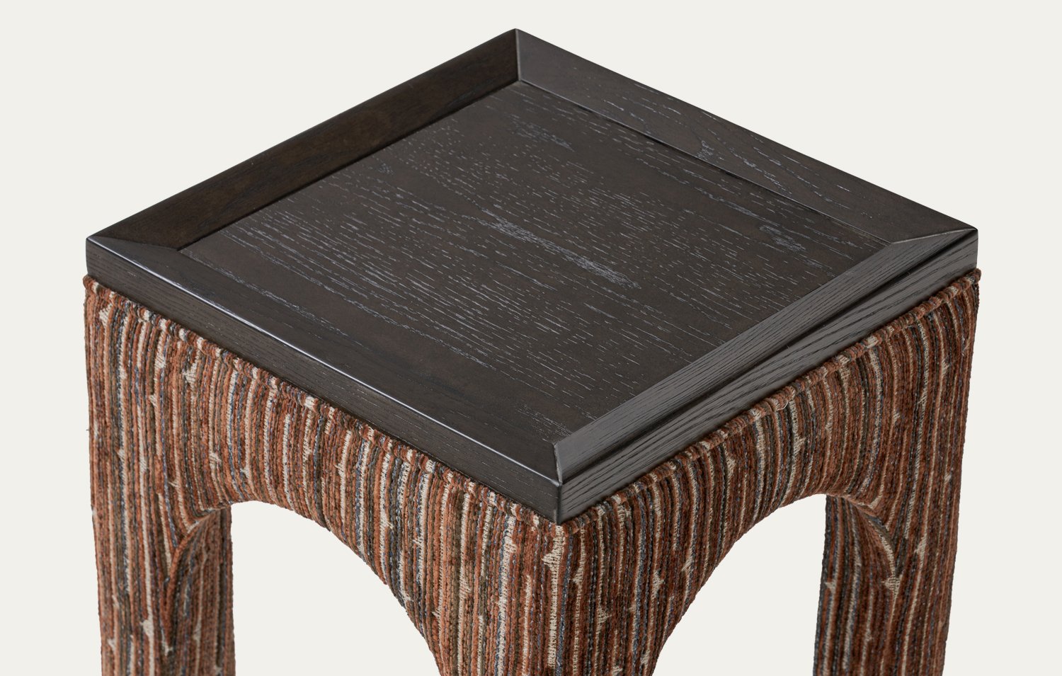 Continental-Table-Geo-Product-Page-Image-04.jpg
