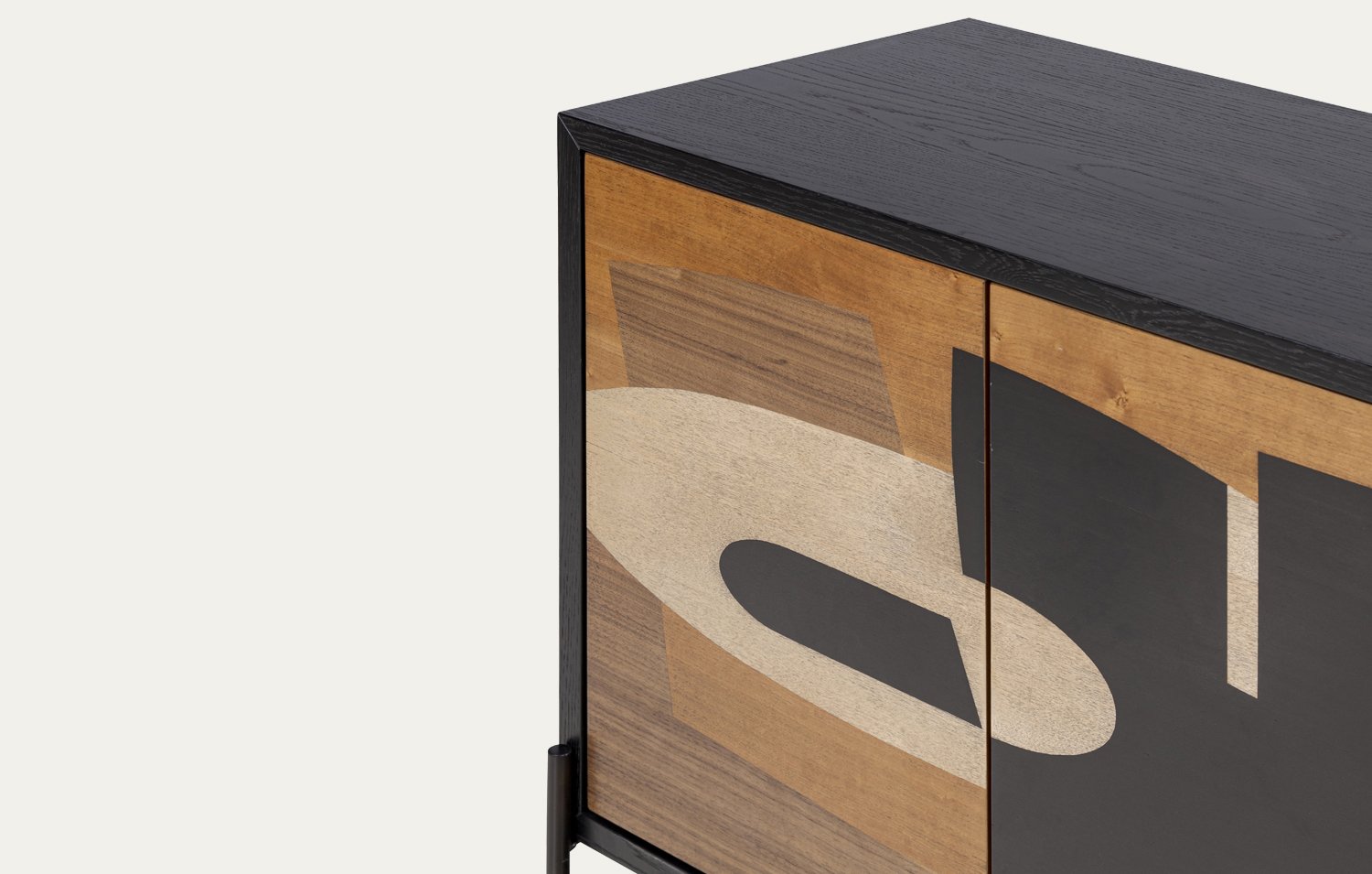 Parker-Cabinet-Product-Page-Image-07.jpg