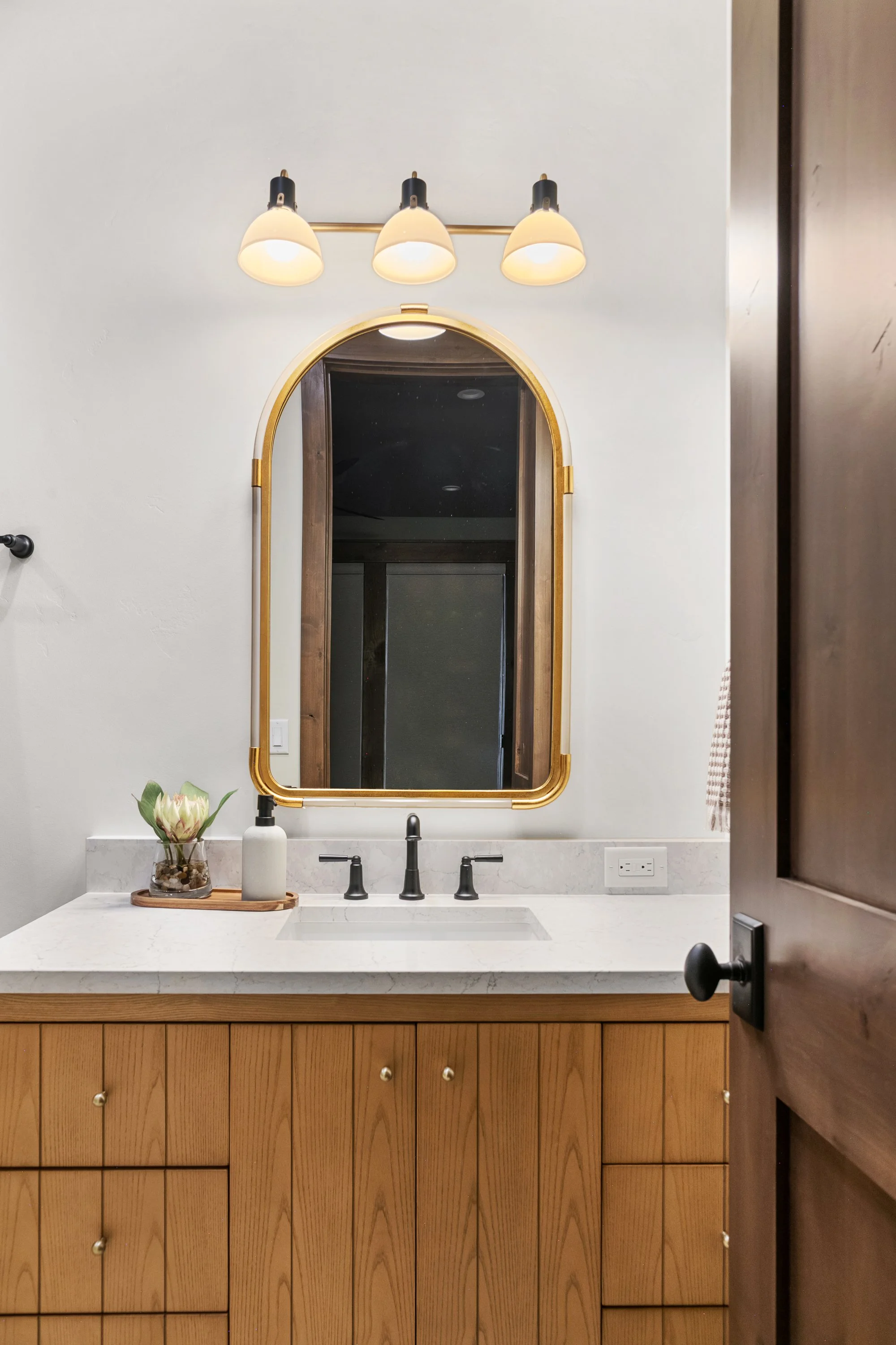 Bathroom-1.jpg