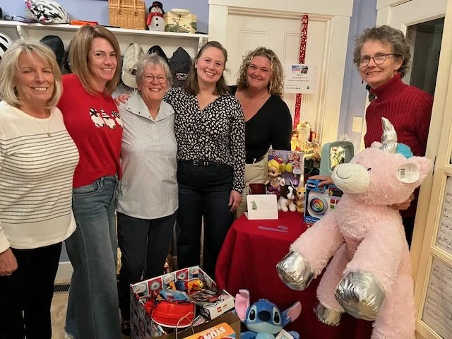 BWGA Board and party hosts with gifts