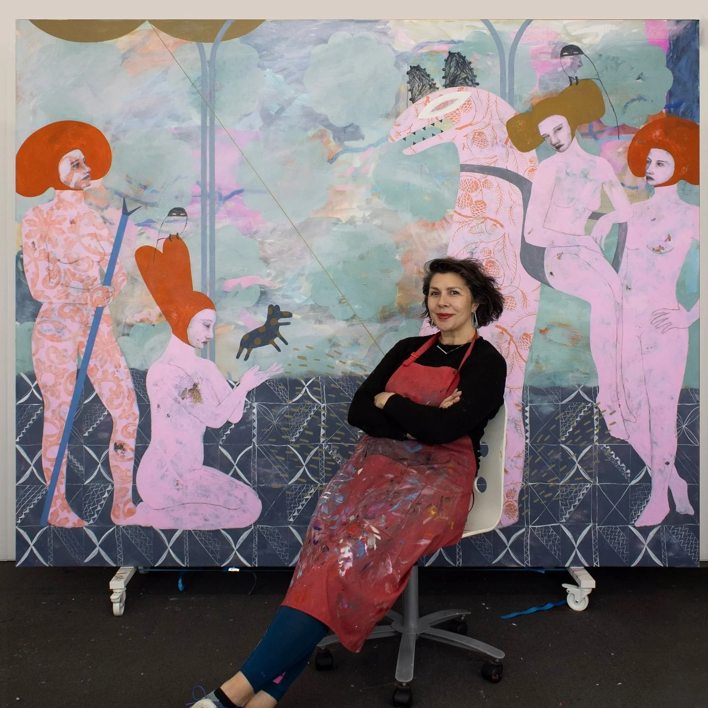 My check-ins with @donina_asera_art are always rich — never a shortage of things to talk about. 
Lately, we’ve been diving into her transition from the beasts to the figures — how to evolve the work while keeping those signature Do