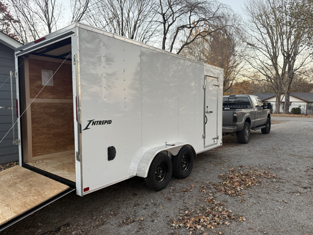 Enclosed trailer for rent in Greenbrier, TN