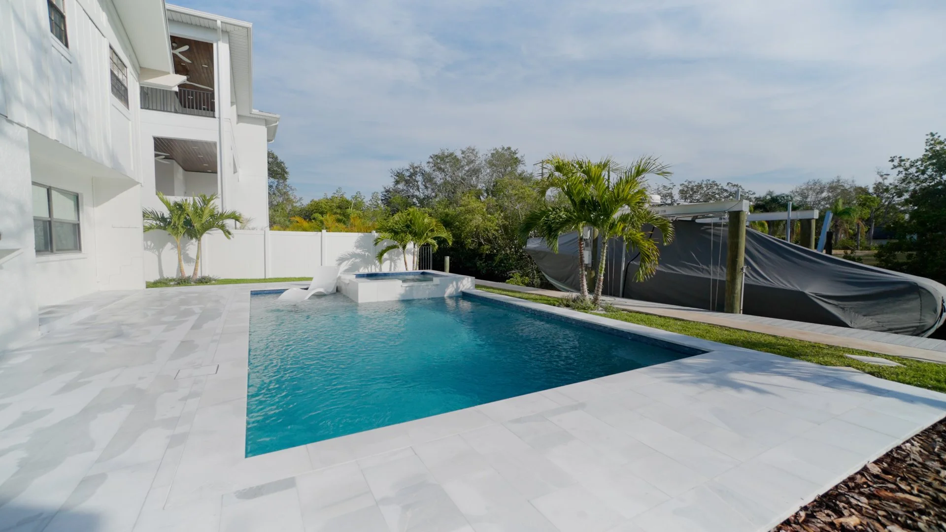 Modern swimming pool design