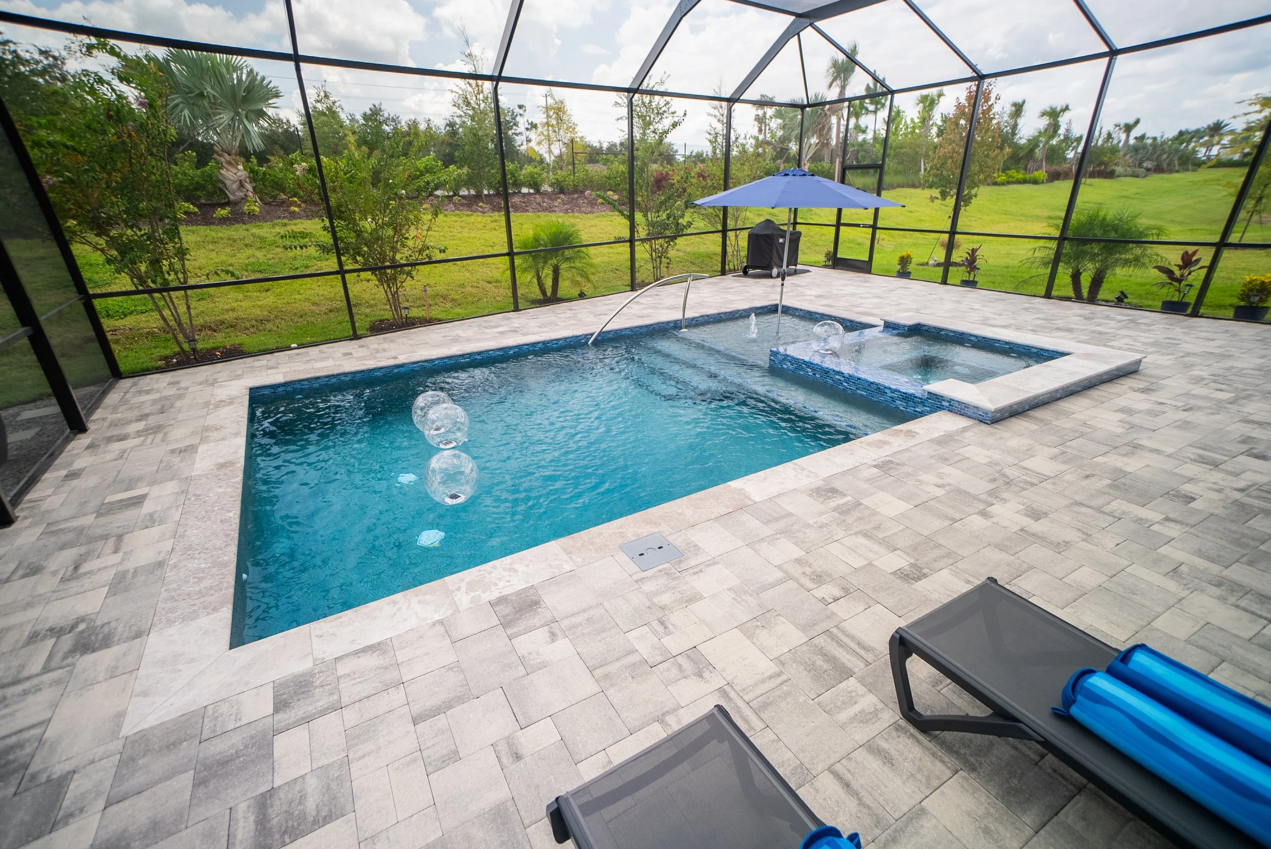 pool-spa-swim-shelf-lounge-chairs.jpg
