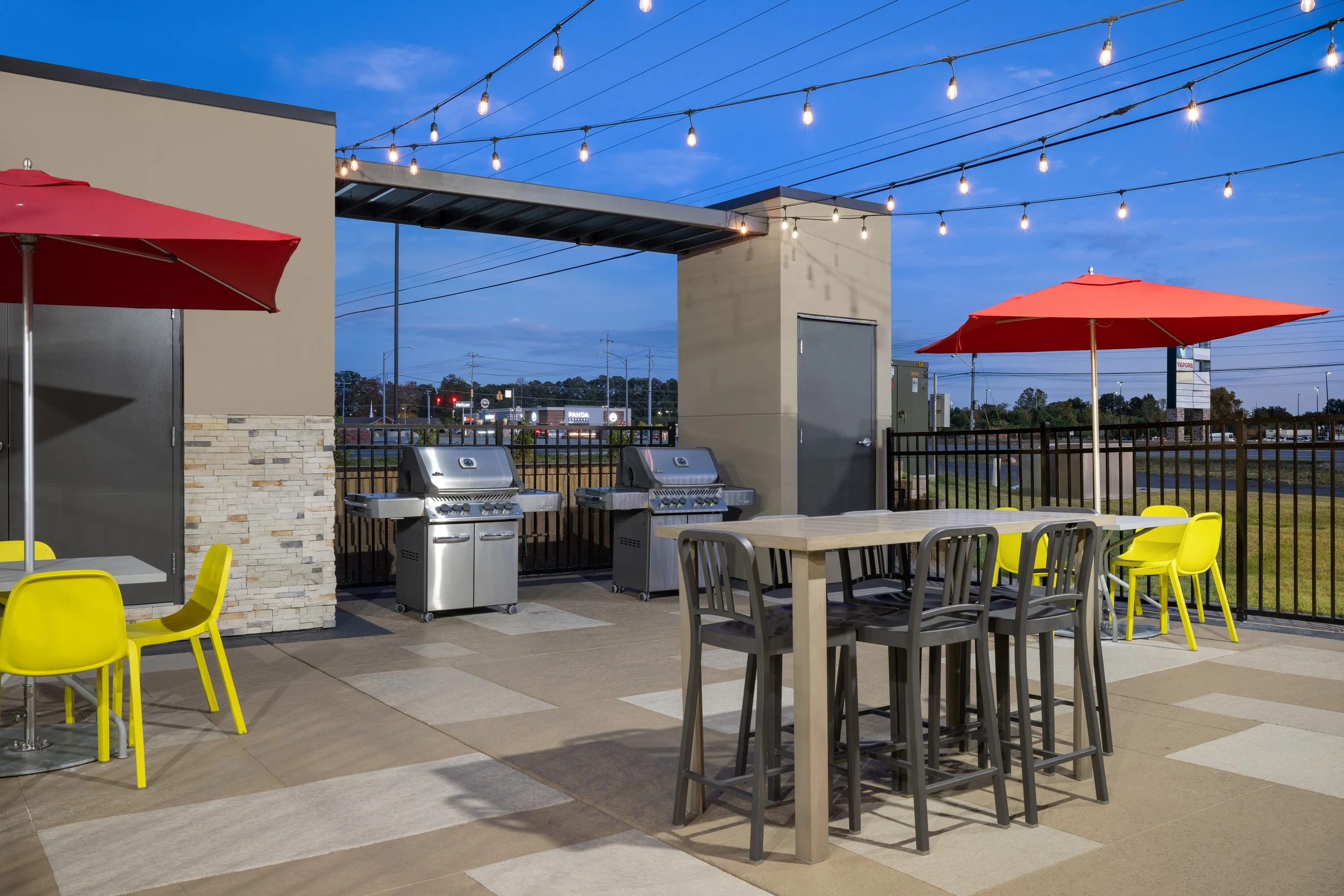 BHMCLHT_AL_CULLMAN_HM2_GRILLPATIO.jpg
