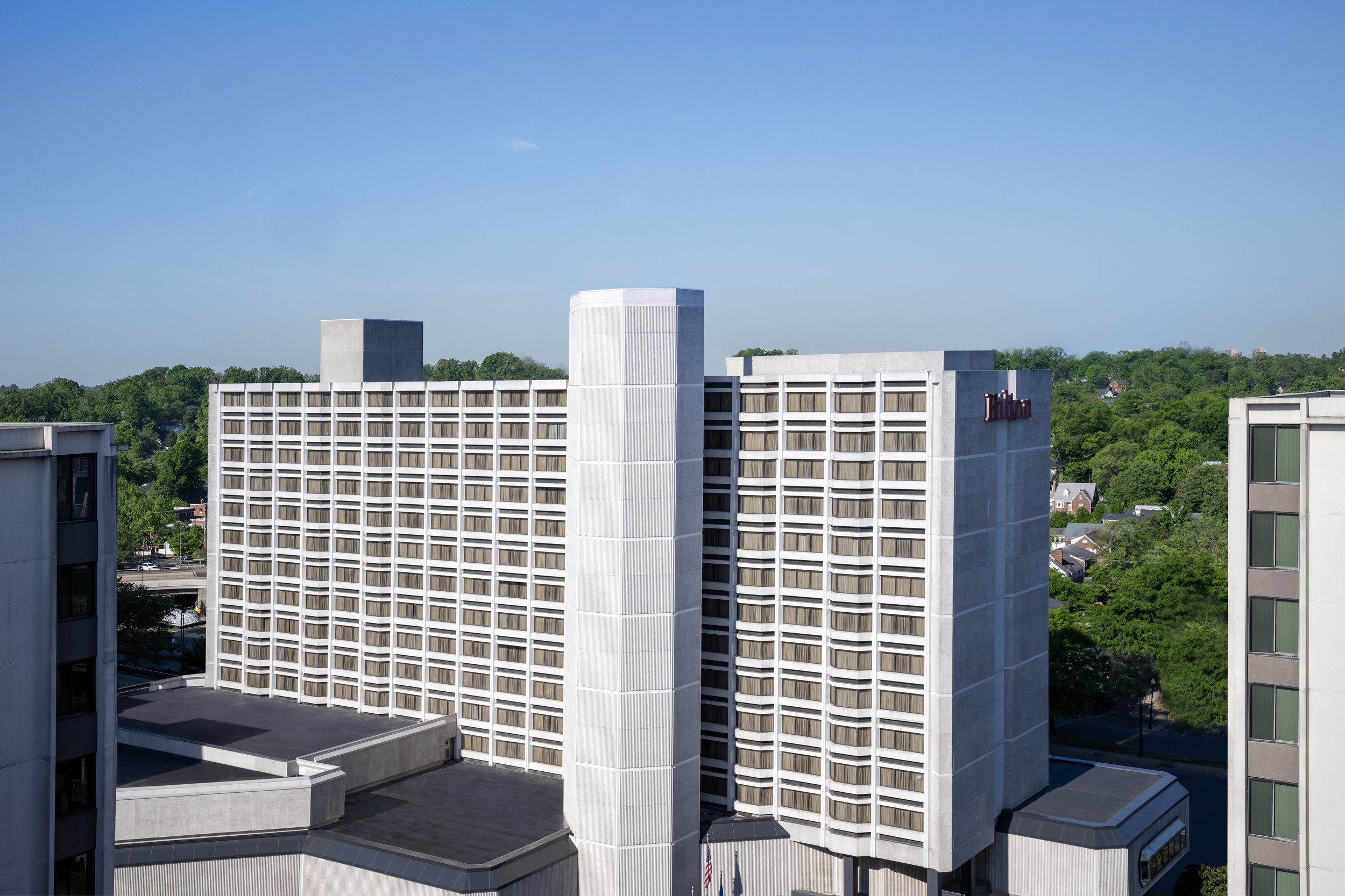 DCANAHF_VA_ARLINGTON_HILTON_EXT_DAY_002.jpg