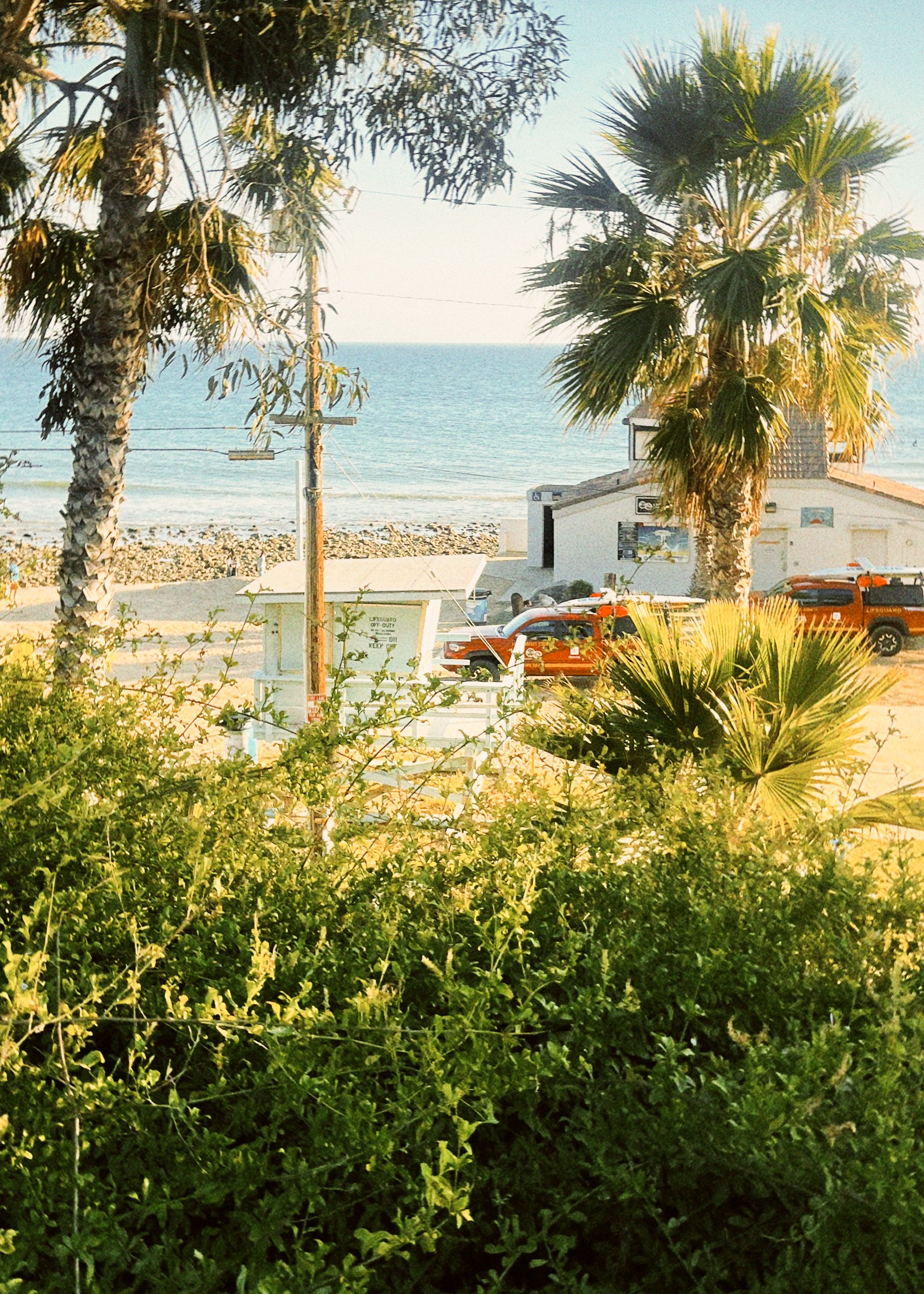 "Untitled", Pacific Palisades
Print Sizes Available: 4X6, 5X7, 18x24
Quantity: 3, 3, 1 Framed