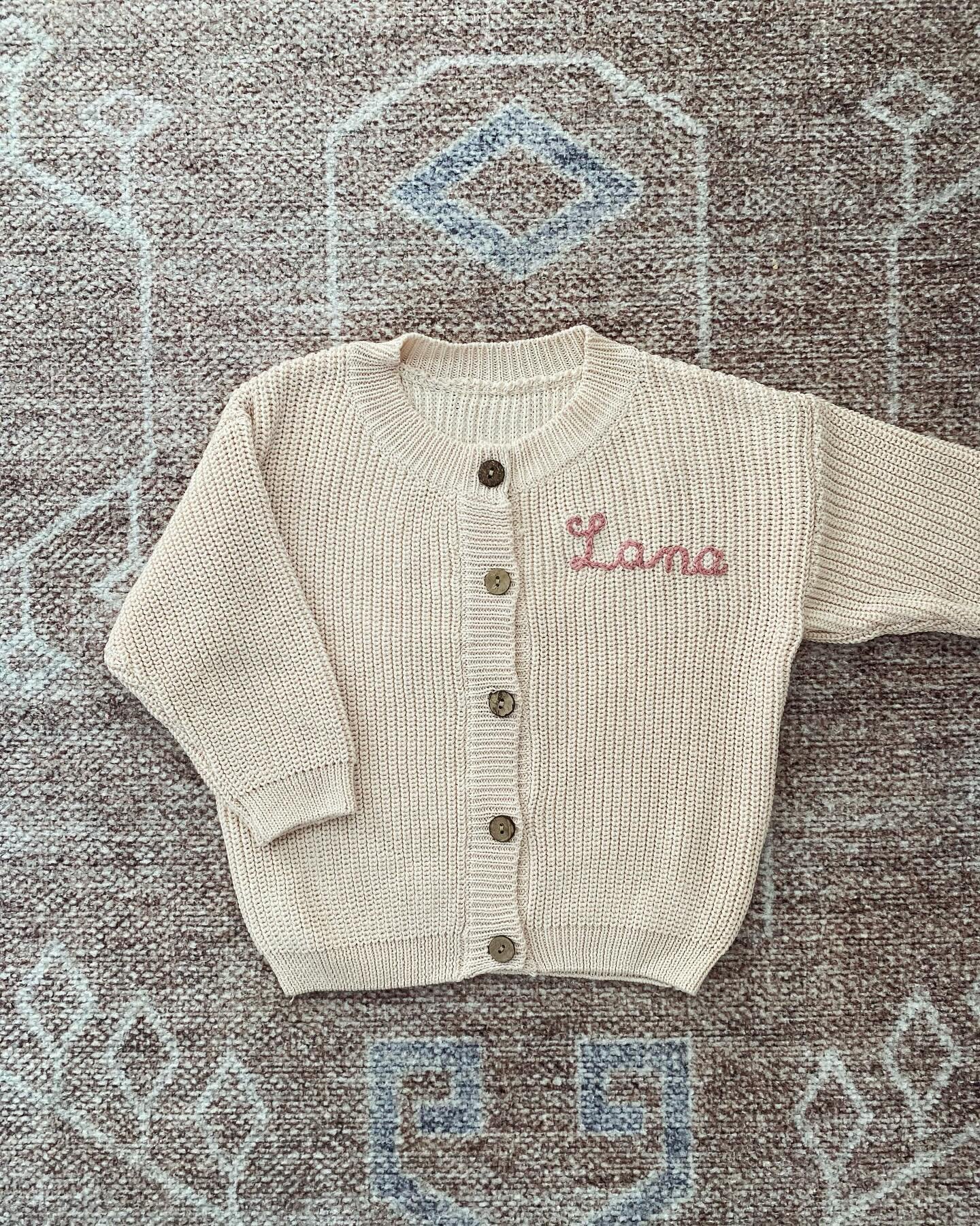Baby Cardigan aka Cardi B has officially joined the A.R.Threads lineup! 🧵 We&rsquo;ve also added a lil assistant to the crew - he&rsquo;s still working on his timing but practice makes perfect 🥰👶🏻

Apparel Bundle for Lana 💕 Welcome to the world 