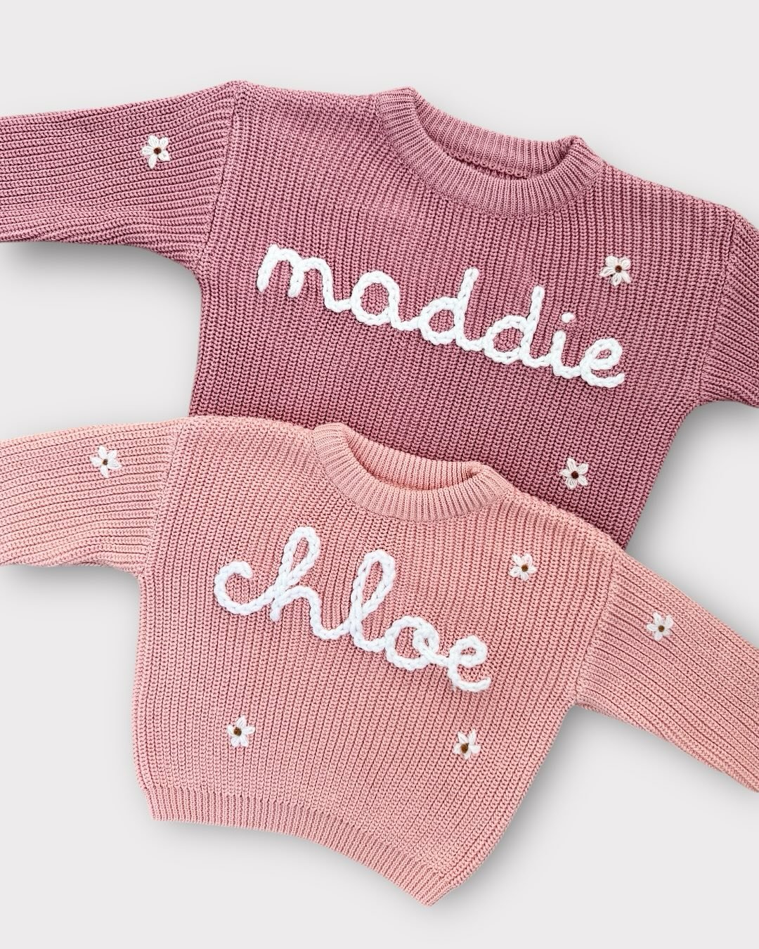 Still in our valentine feels with these sister sweaters 🩷❤️ Love how the pinks compliment each other, giving each sis her own style while still nailing that photo op 👌🏻