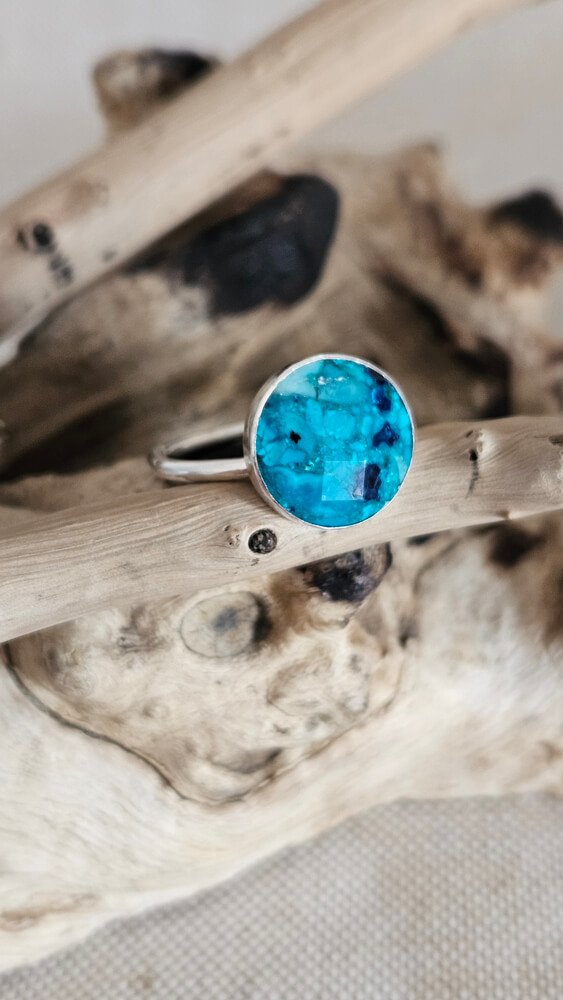 chryscollaring2.jpg