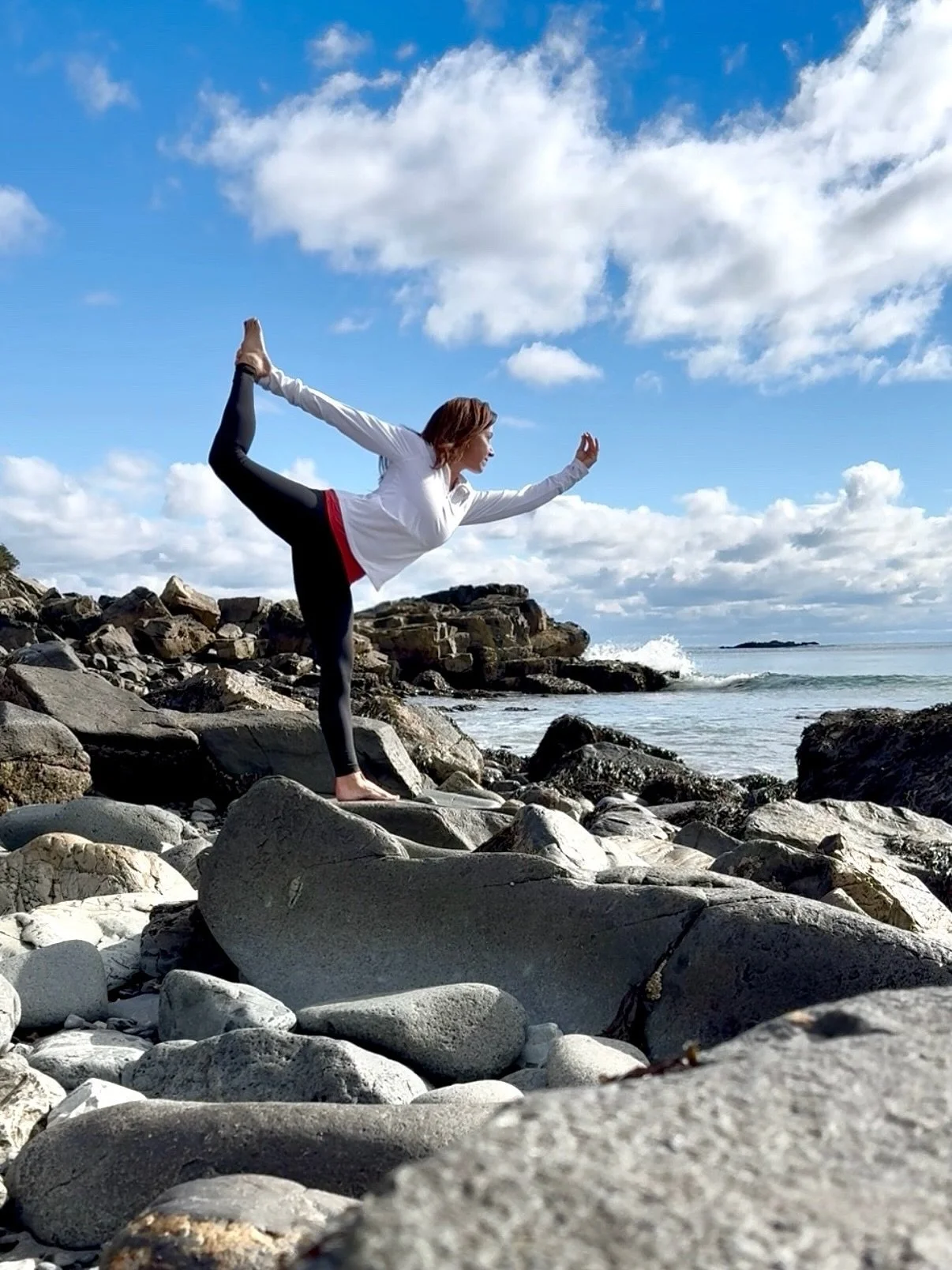 We feel alone when we aren’t at peace with ourselves. Loneliness isn’t an absence of people. It’s an absence of connection. Connection to ourselves, our values, our passion, our purpose.
Ask yourself… Am I living a life that