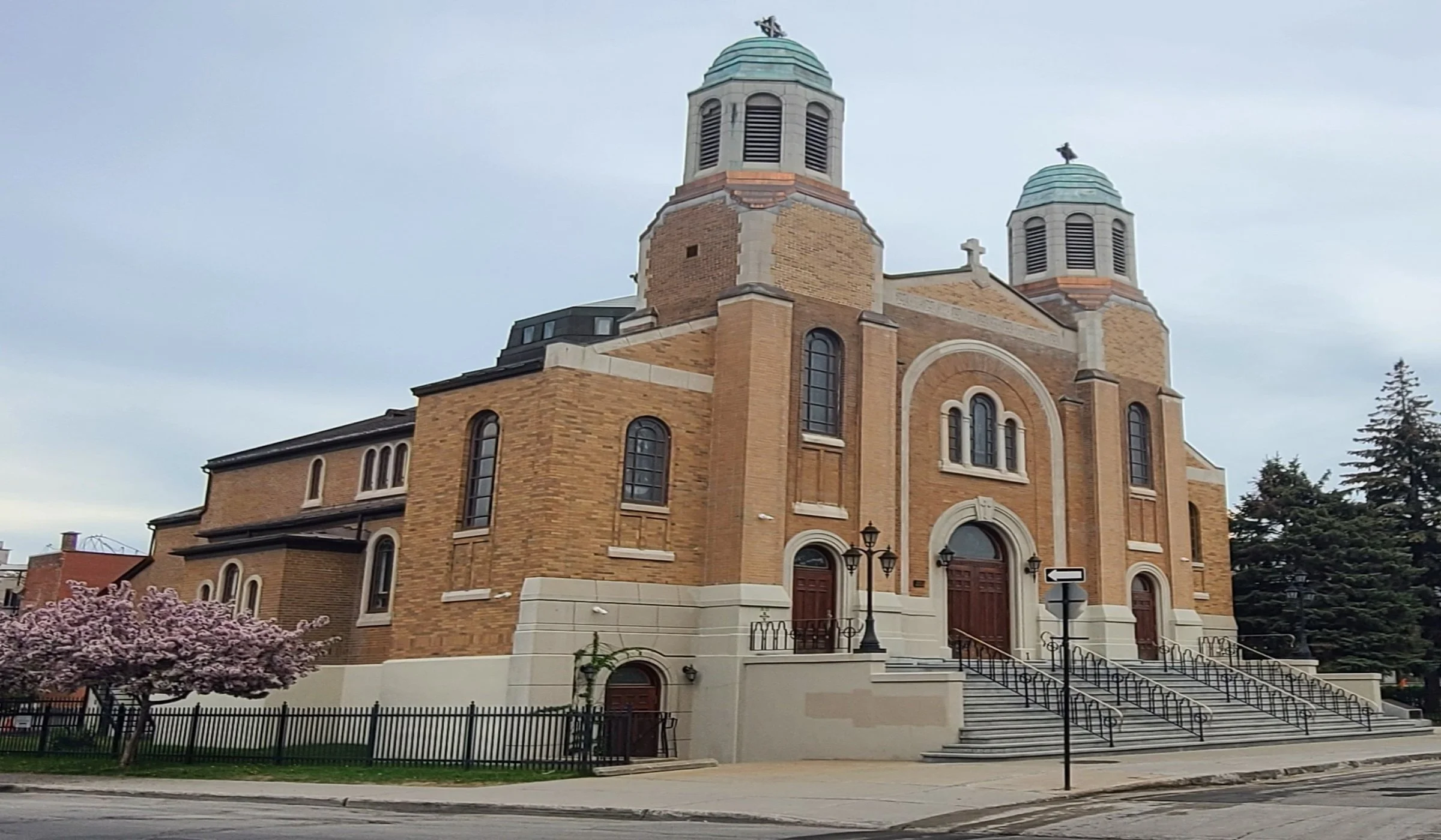 St. George MTL - Outside.jpg