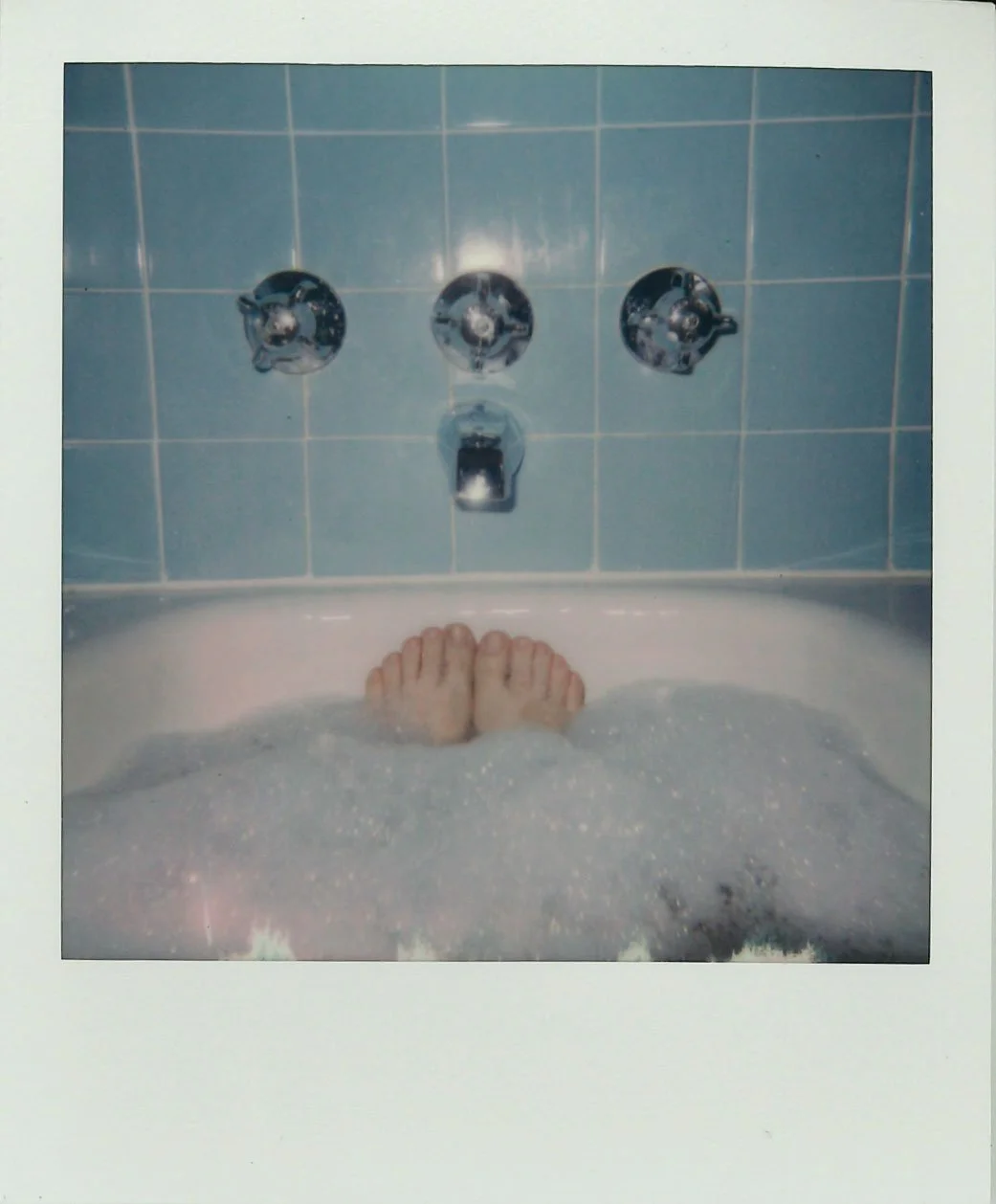 feet2.jpg