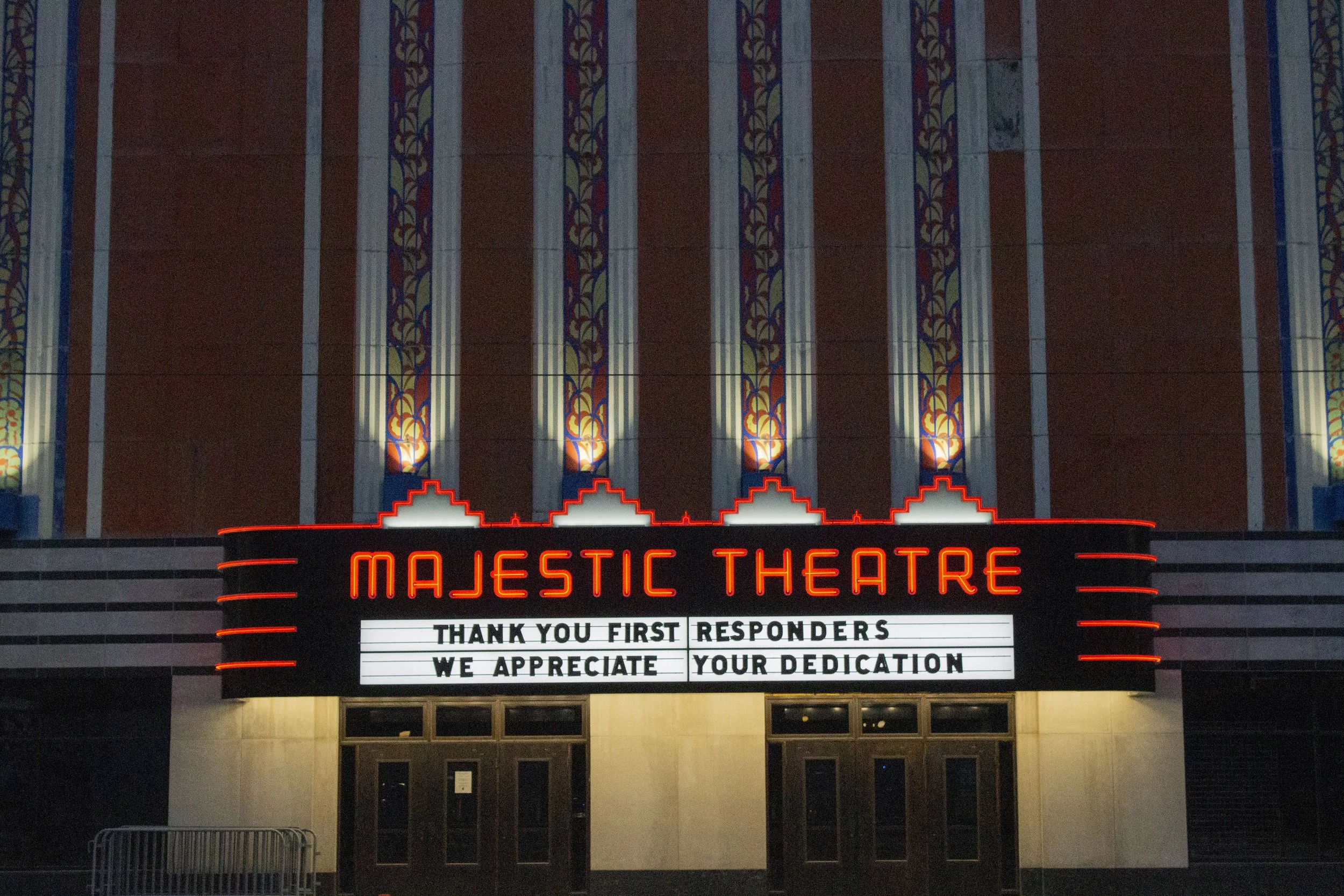 sign8.jpg