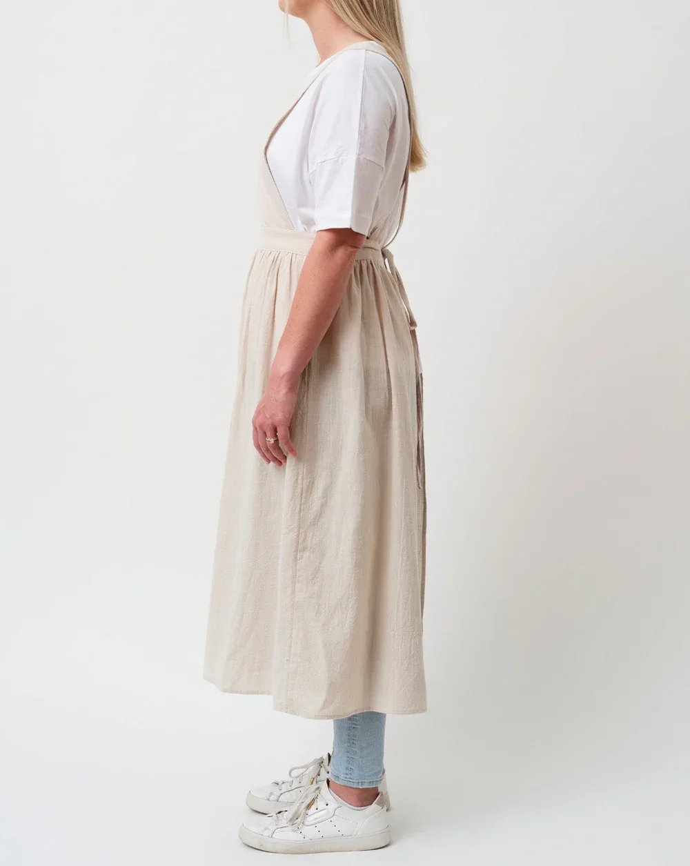 Apron-Oatmeal-02.webp