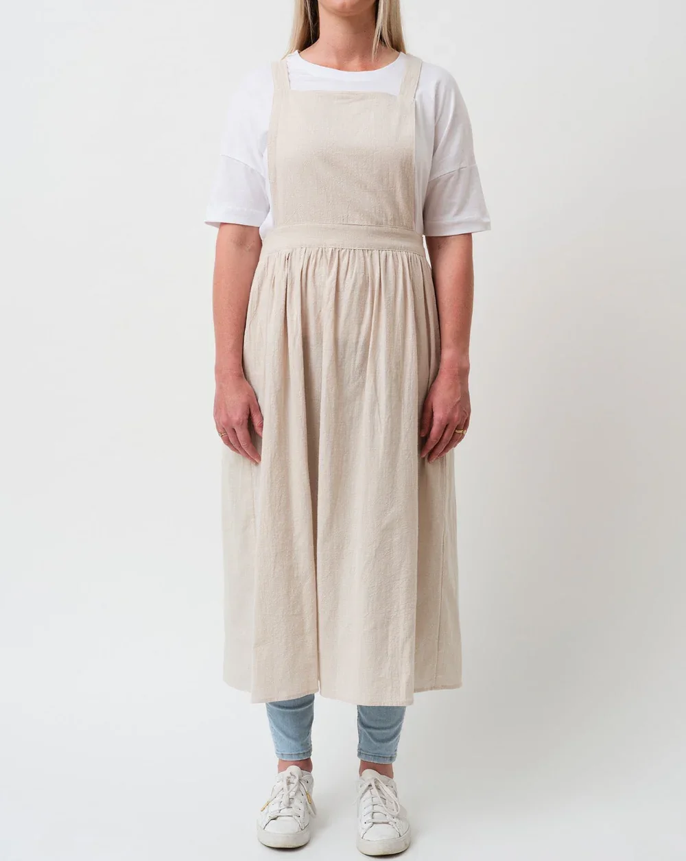Apron-Oatmeal-01.webp
