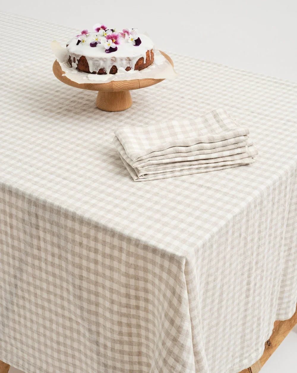 inspired-table-gingham-napkin_1.webp