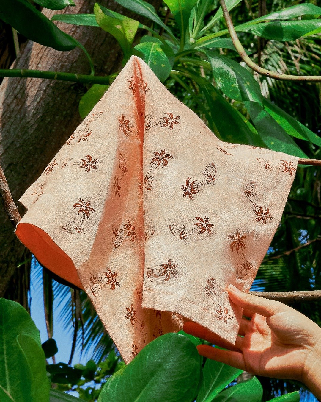 This festive season, share the warmth of home with loved ones. The Coconut Club x OM&rsquo;s exclusive capsule gift set is a thoughtfully curated collection, including napkins with a limited edition collaborative print, Ong Shunmugam&rsquo;s signatur