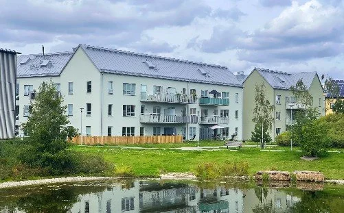 Flerbostadshus vid vatten i Vikhem, Staffanstorp – projekt av Byggmästar’n i Skåne.