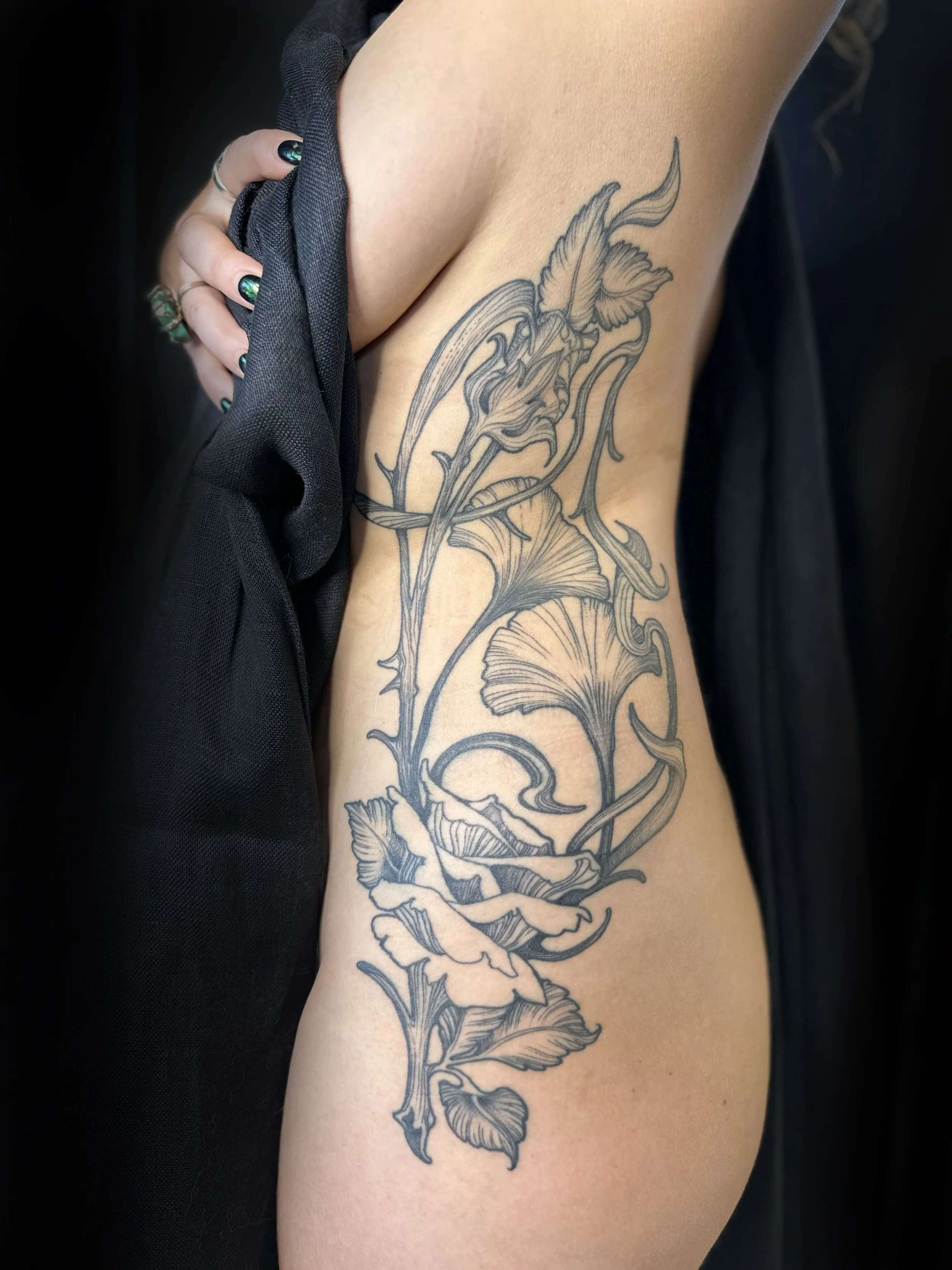 brooke absinth tattoo thessaloniki skg 14.jpg