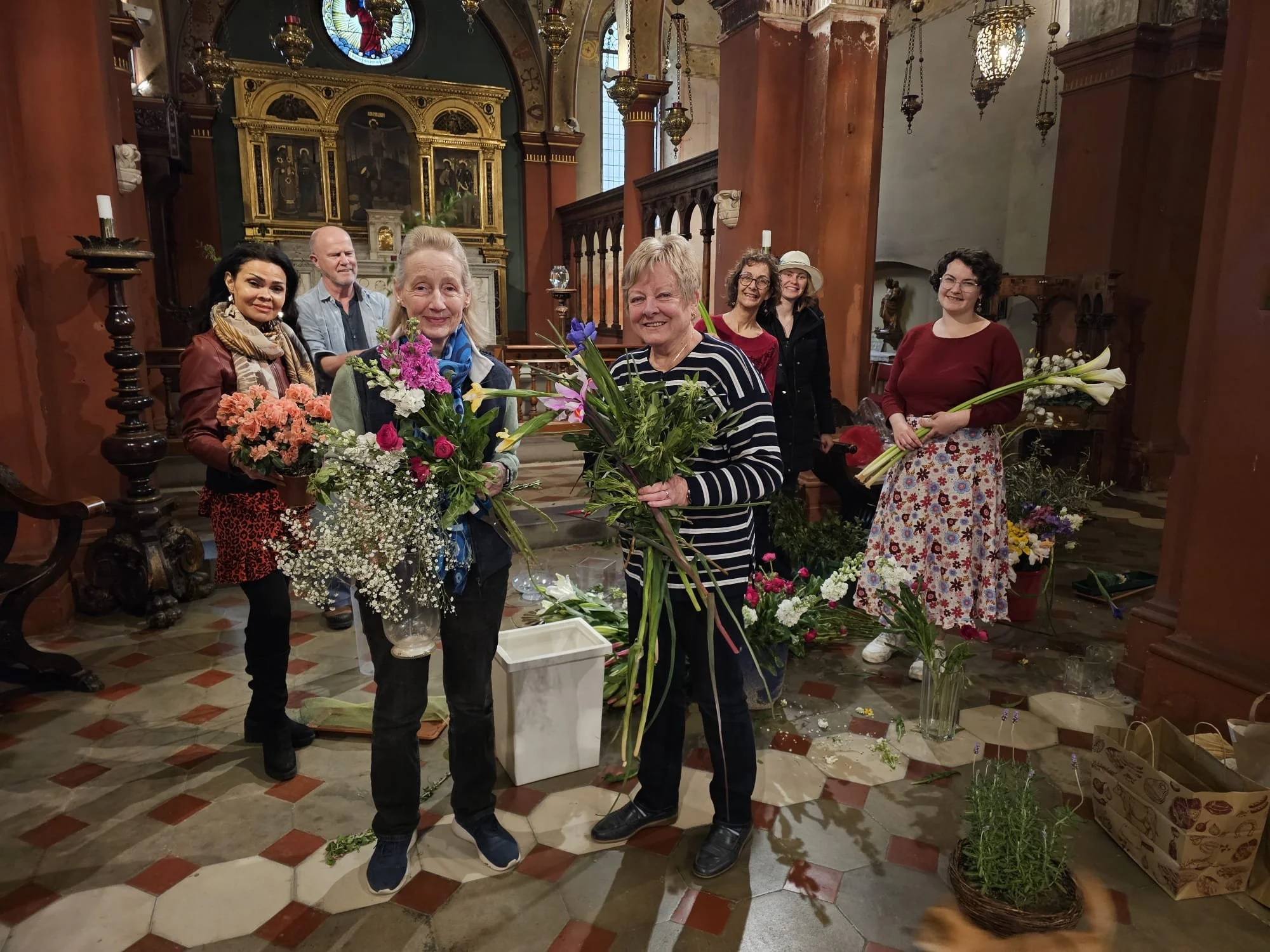 Thanks to everyone who helped decorate the church