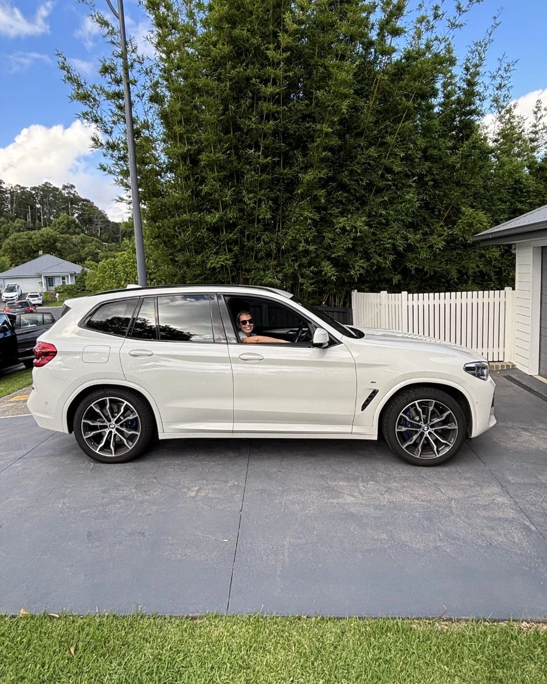 Smart finance doesn&rsquo;t always mean taking out a personal loan.

When Brooke came to us to purchase a new car, she knew what she didn&rsquo;t want &mdash; high personal loan interest rates or dipping into hard-earned savings. As a self-employed c