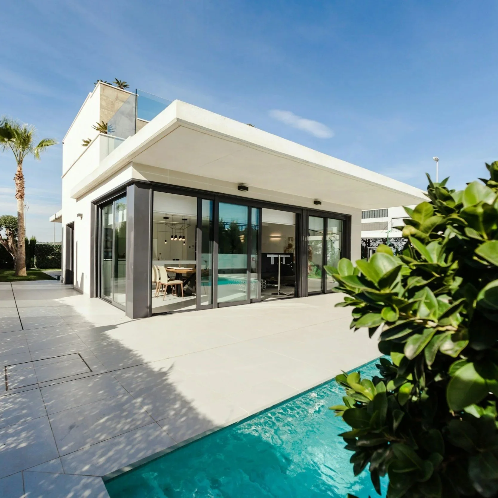 Using a Guarantor to Buy Property: Important Tips You Need to Know