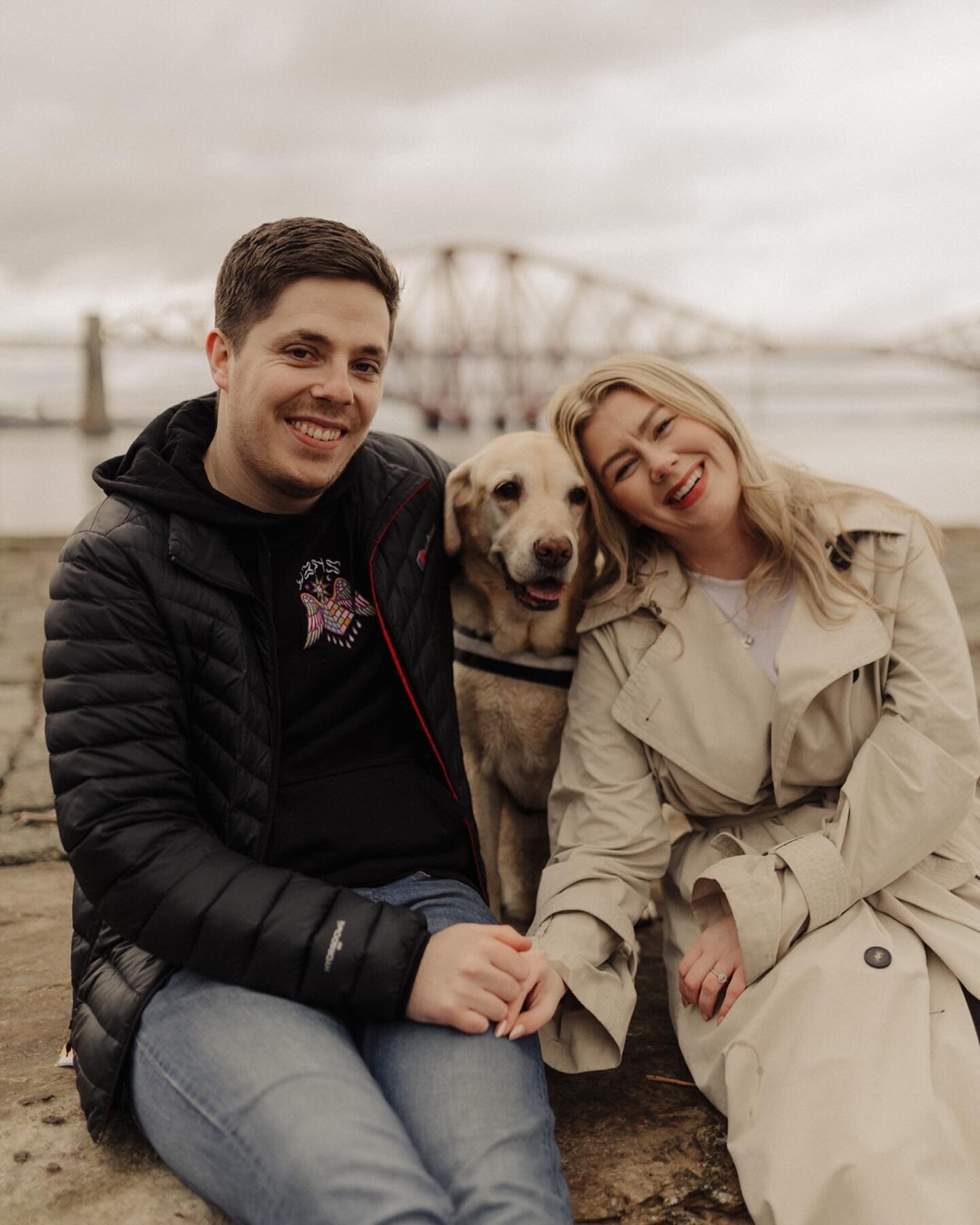 Pre wedding hang out with Simone + Matthew, oh and who could forget Bailey - naturally the star of the show!! 🤣

#preweddingshoot #southqueensferry #dogsofinstagram #preweddingphotoinspiration #doglife #scottishweddingphotographer #edinburghphotogra