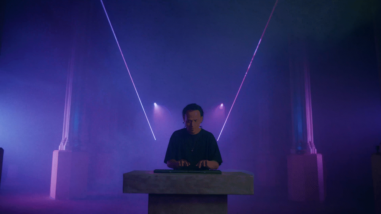 ROLI_SEABOARD_2023_MASTER_H264_1.gif