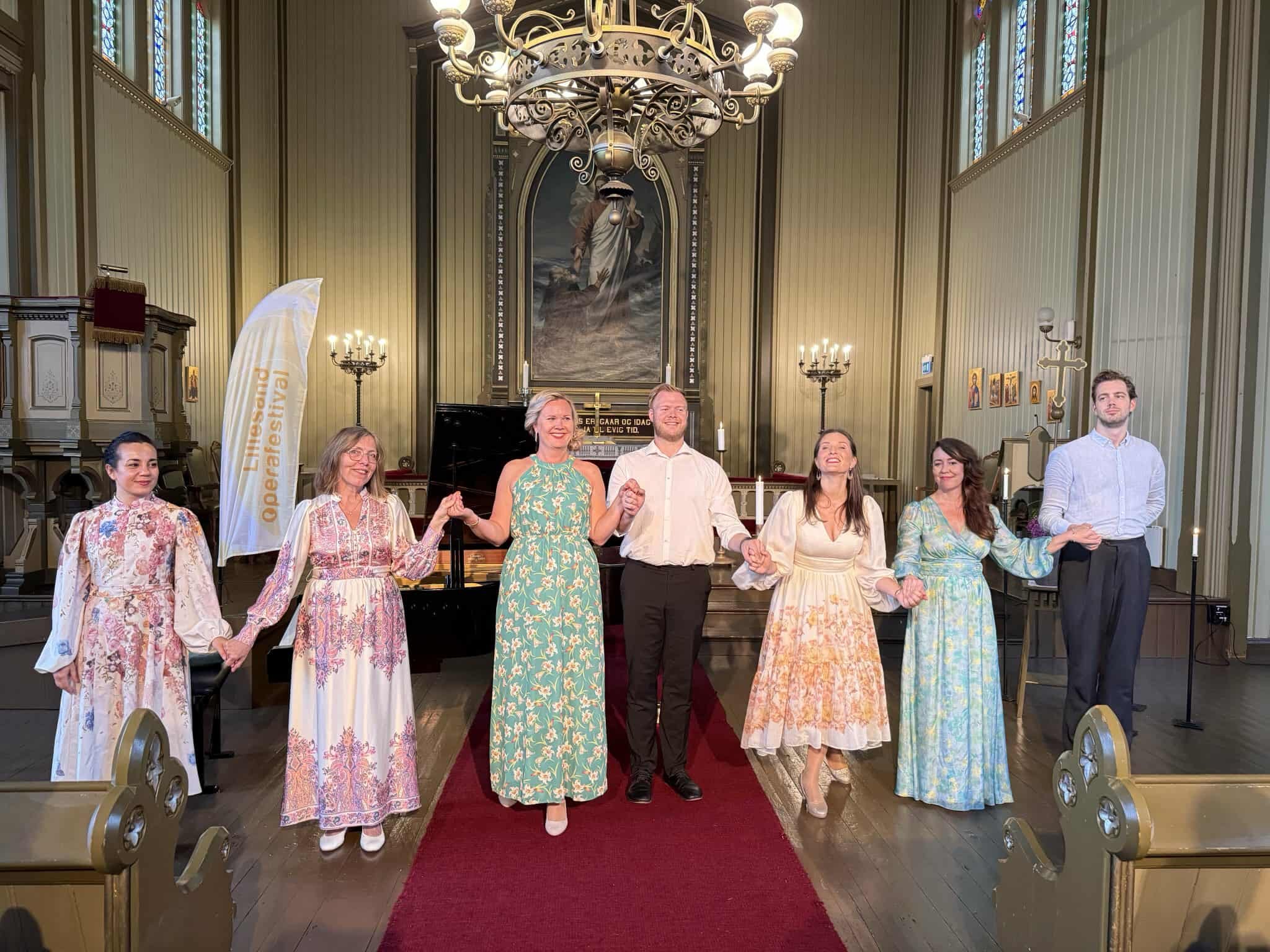 Romanser og lieder i Lillesand kirke under Lillesand operafestival 2025. Sanger av Schubert, Grieg, Schumann, Mahler, Rangström m.fl.