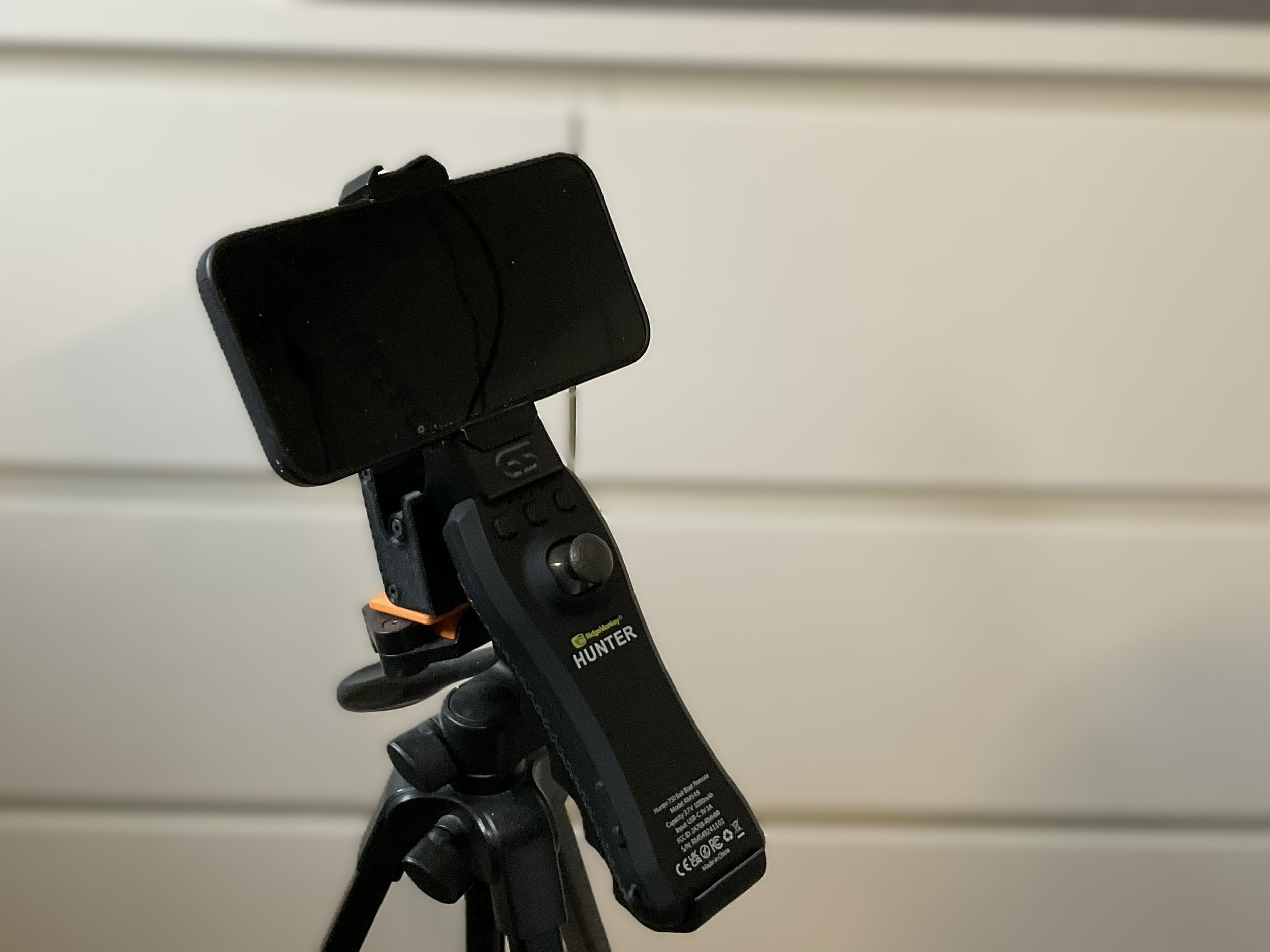 RidgeMonkey Hunter Phone Mount for Controller