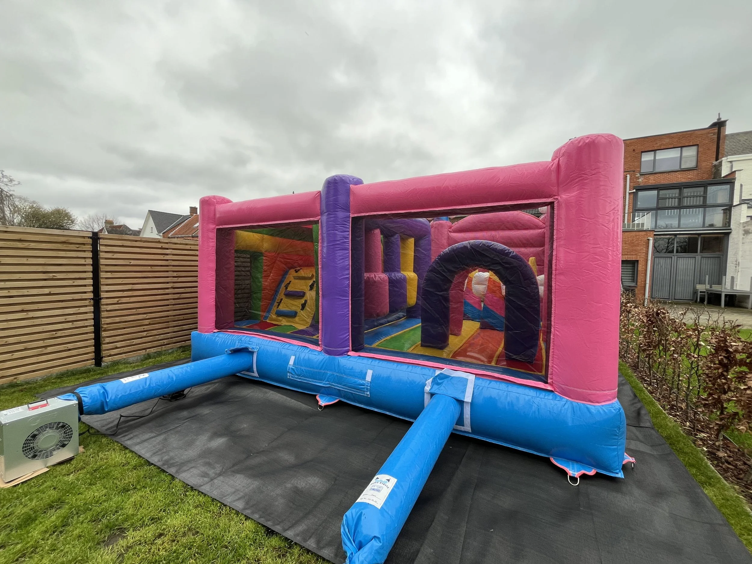 springkasteel-zele-unicorn-8