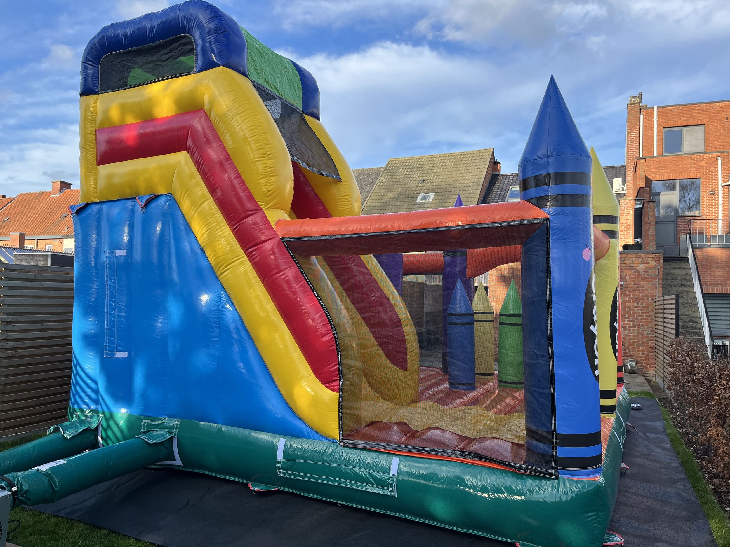 springkasteel-zele-crayon-2