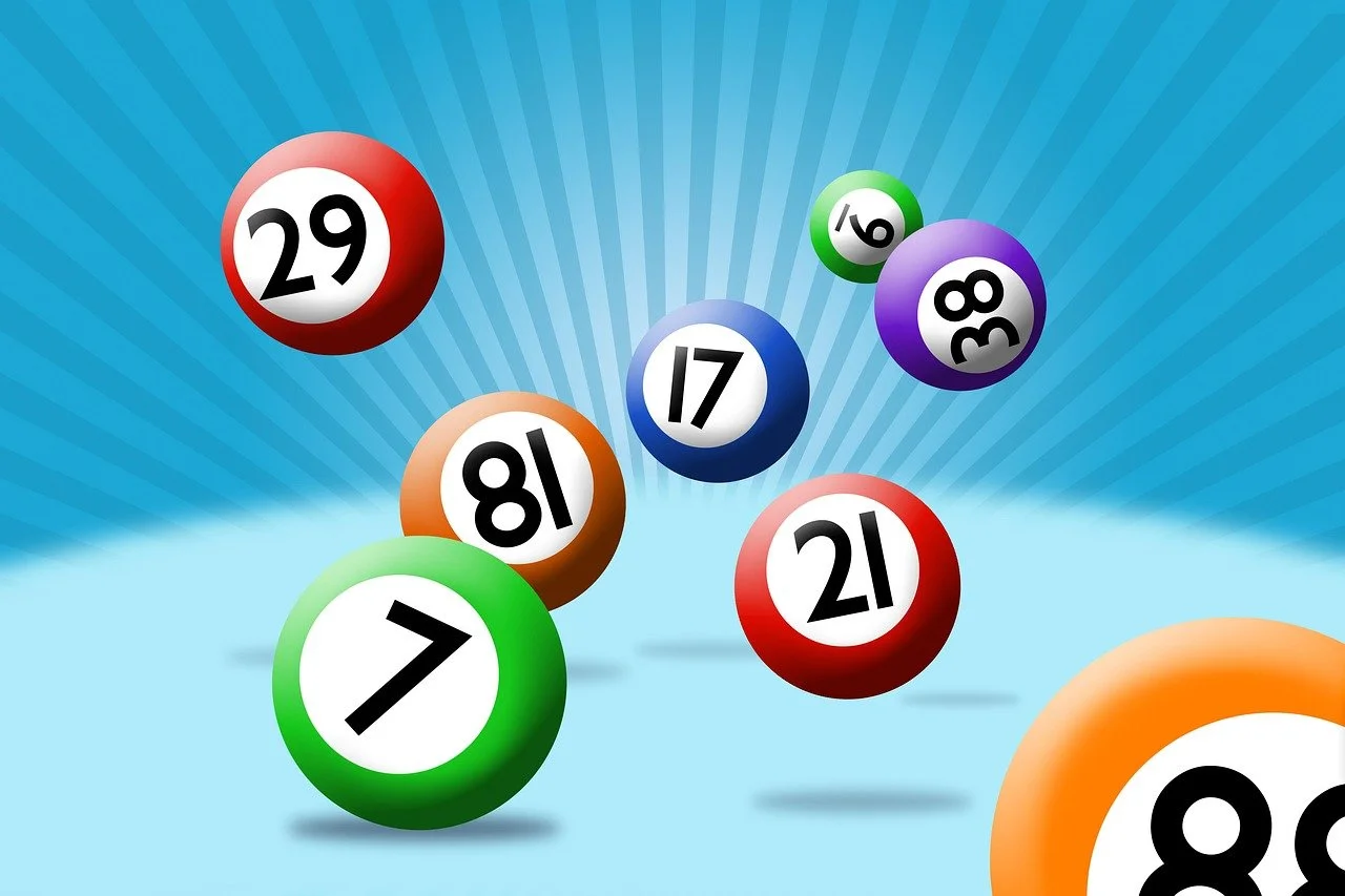 When you join our lottery, your regular gift helps us fund important projects that support patients and staff across our hospitals. There's also the chance of winning &pound;25,000, so it really is a win-win for you and Hampshire Hospitals Charity.

