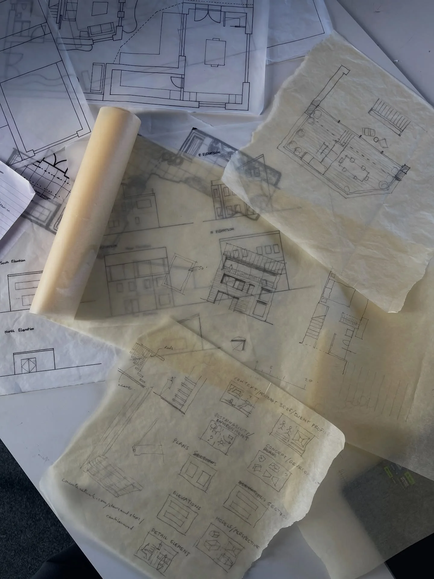 Sketches by our director @ashley_smithmaloney this month, helping @uniofbatharch students develop house designs for an artisan client. #architectureeducation #sketch #design
