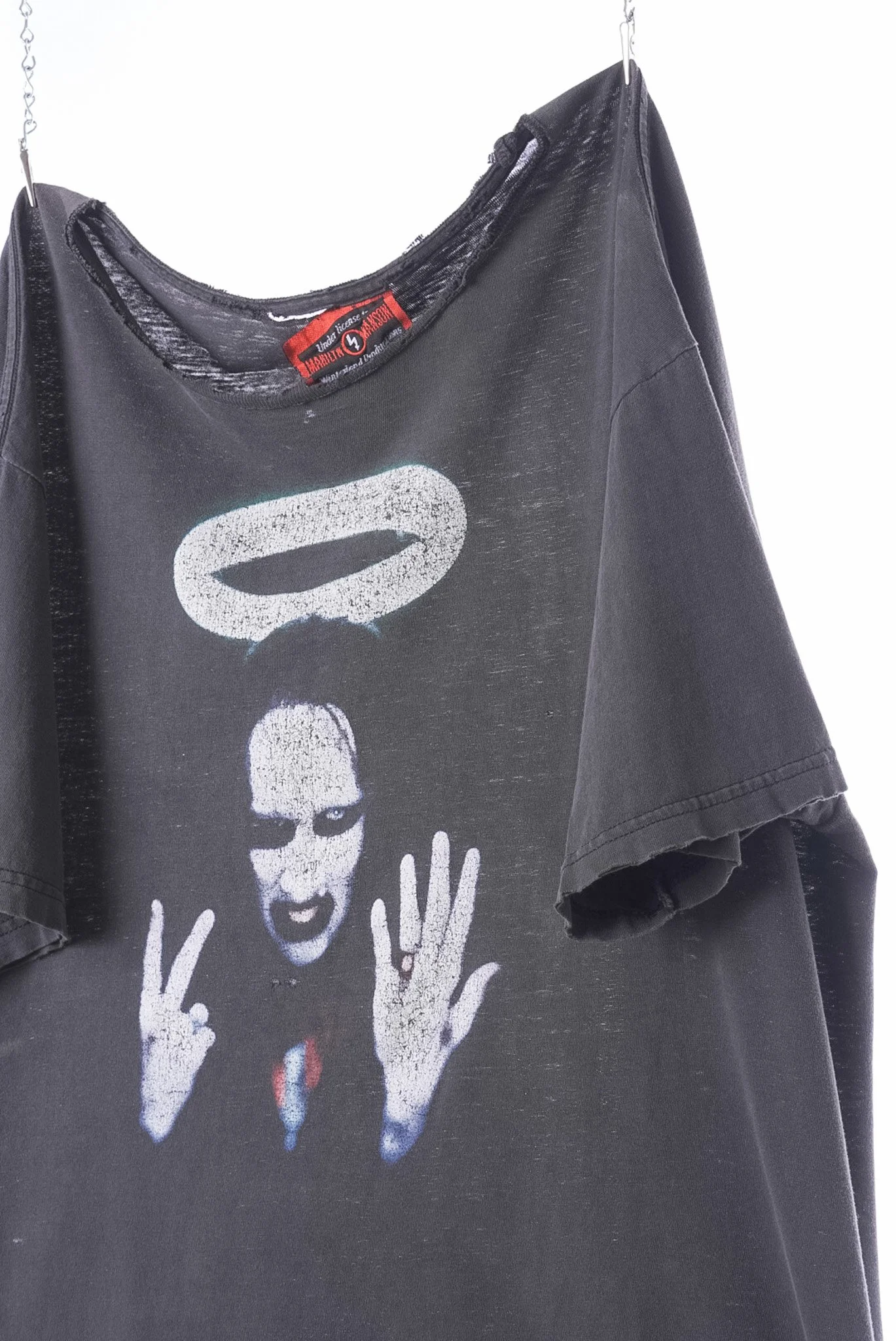 manson middle fingers-05.jpg