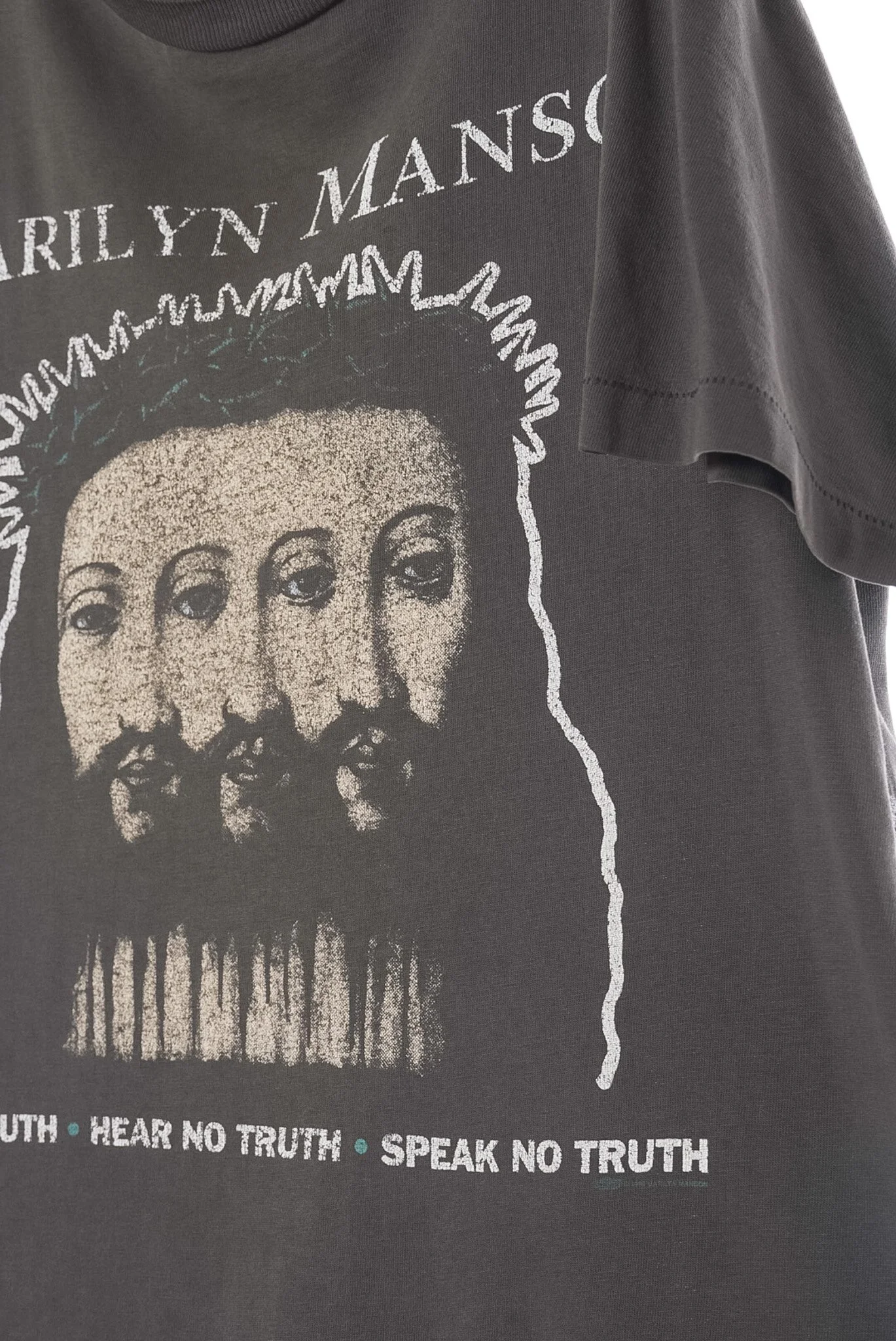 manson believe-05.jpg