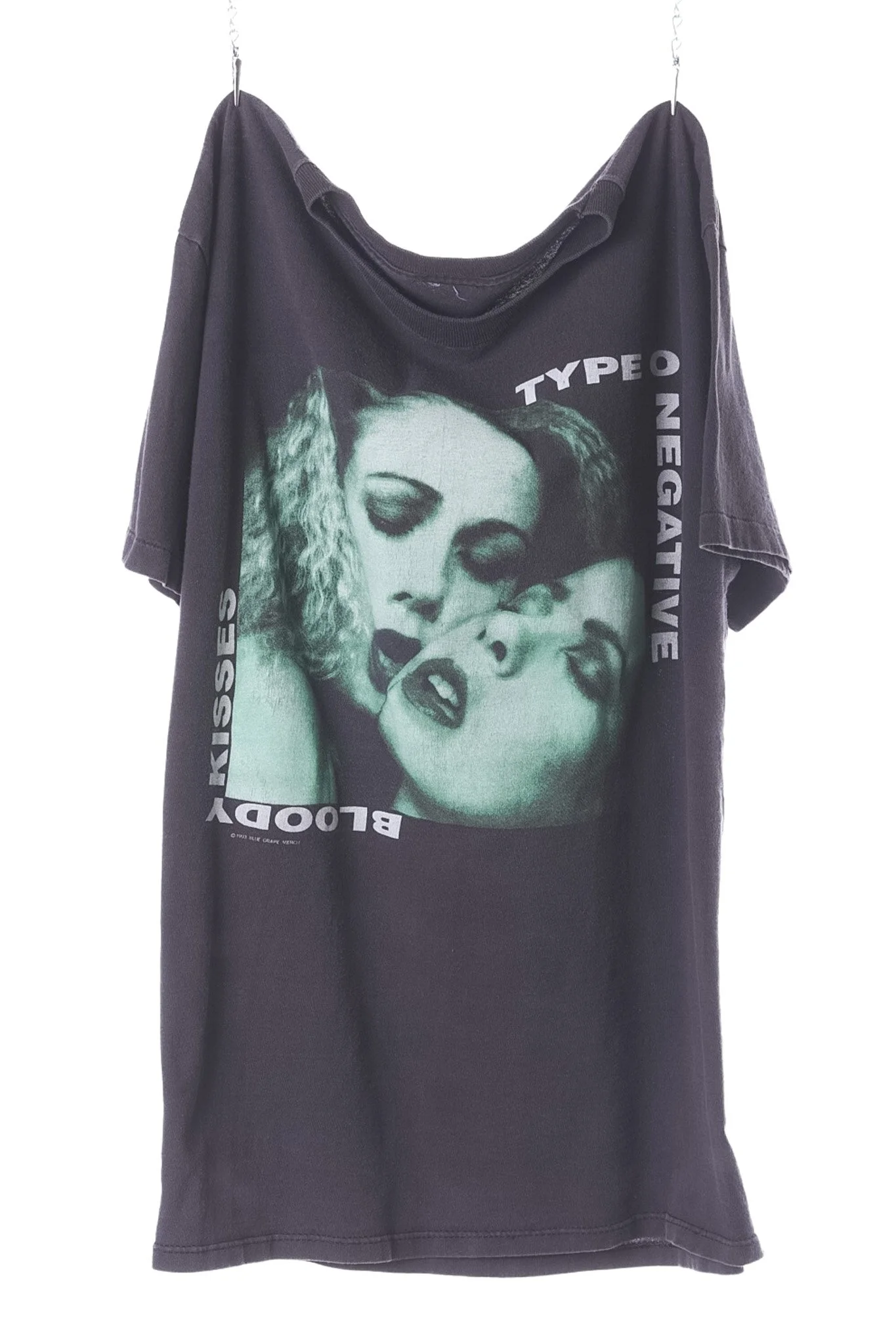 type o bloody kisses -01.jpg